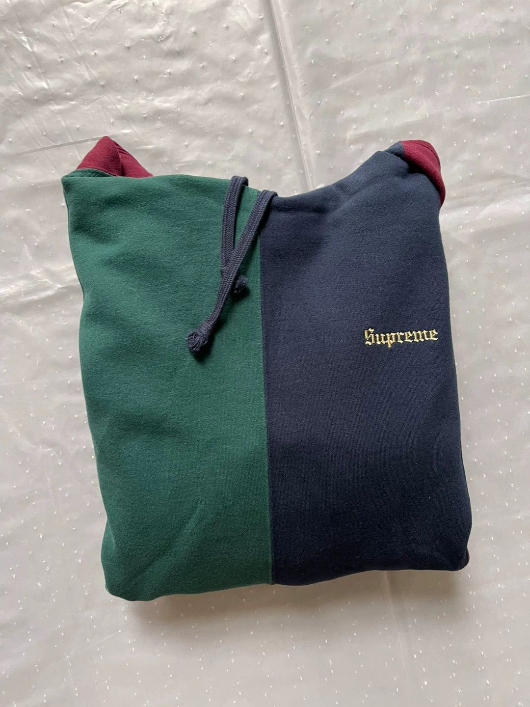 Supreme Supreme FW18 Tricolor Hooded Sweatshirt Size US XL / EU 56 / 4 - 7 Thumbnail