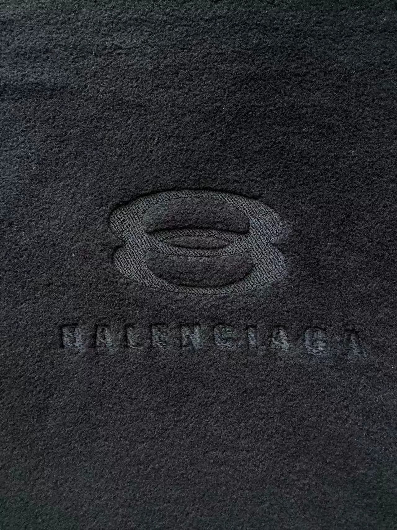 Balenciaga Balenciaga Double Ring Fleece Sweatshirt Size US S / EU 44-46 / 1 - 5 Thumbnail