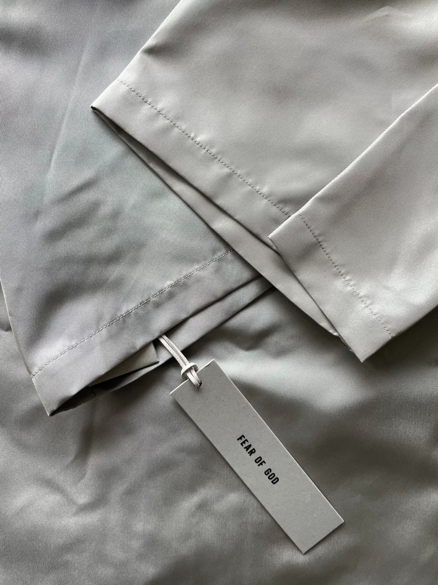 Fear of God Fear of God 7th Gray Iridescent Shirt Size US S / EU 44-46 / 1 - 7 Thumbnail