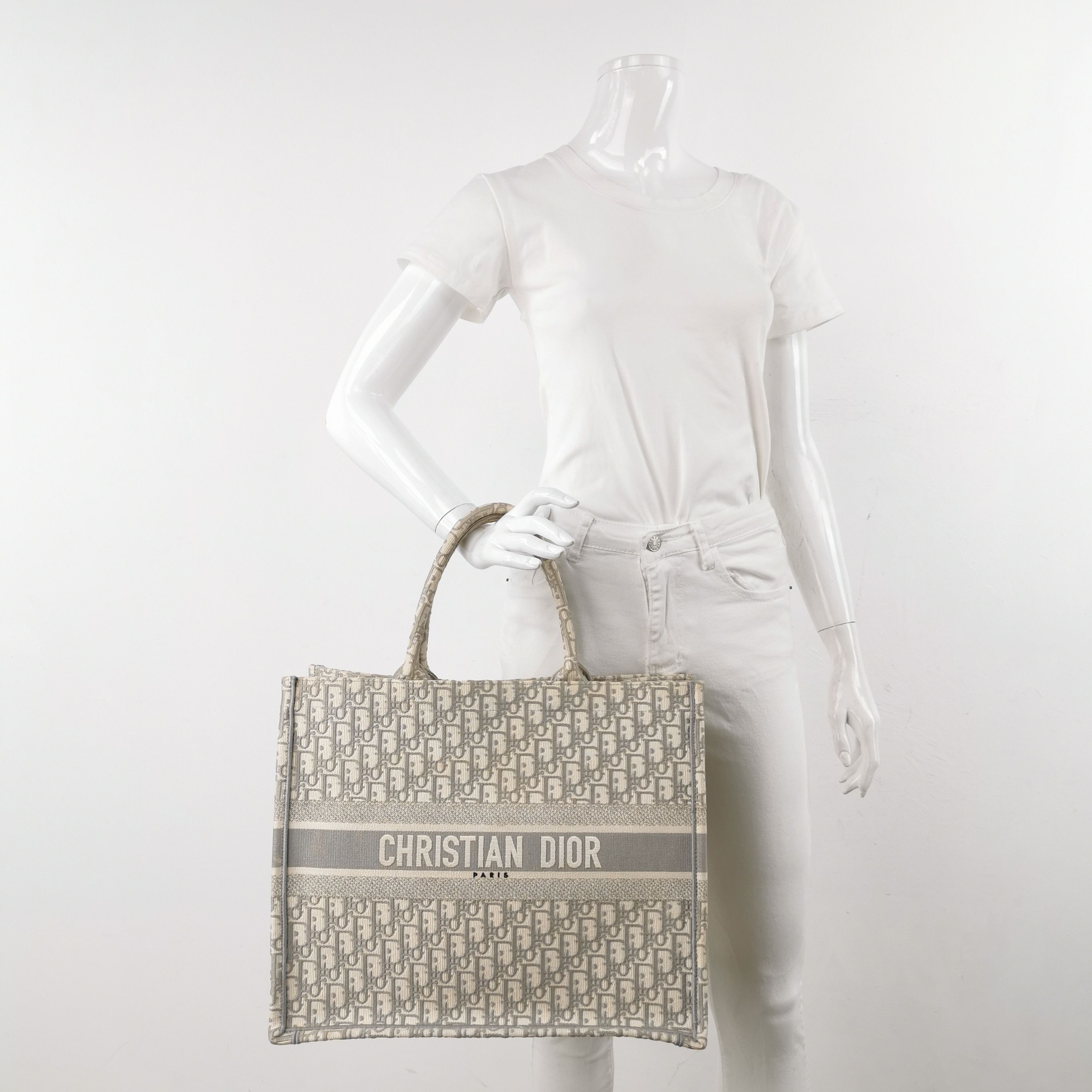 Dior Dior Women os Tote Bags Size ONE SIZE - 2 Thumbnail