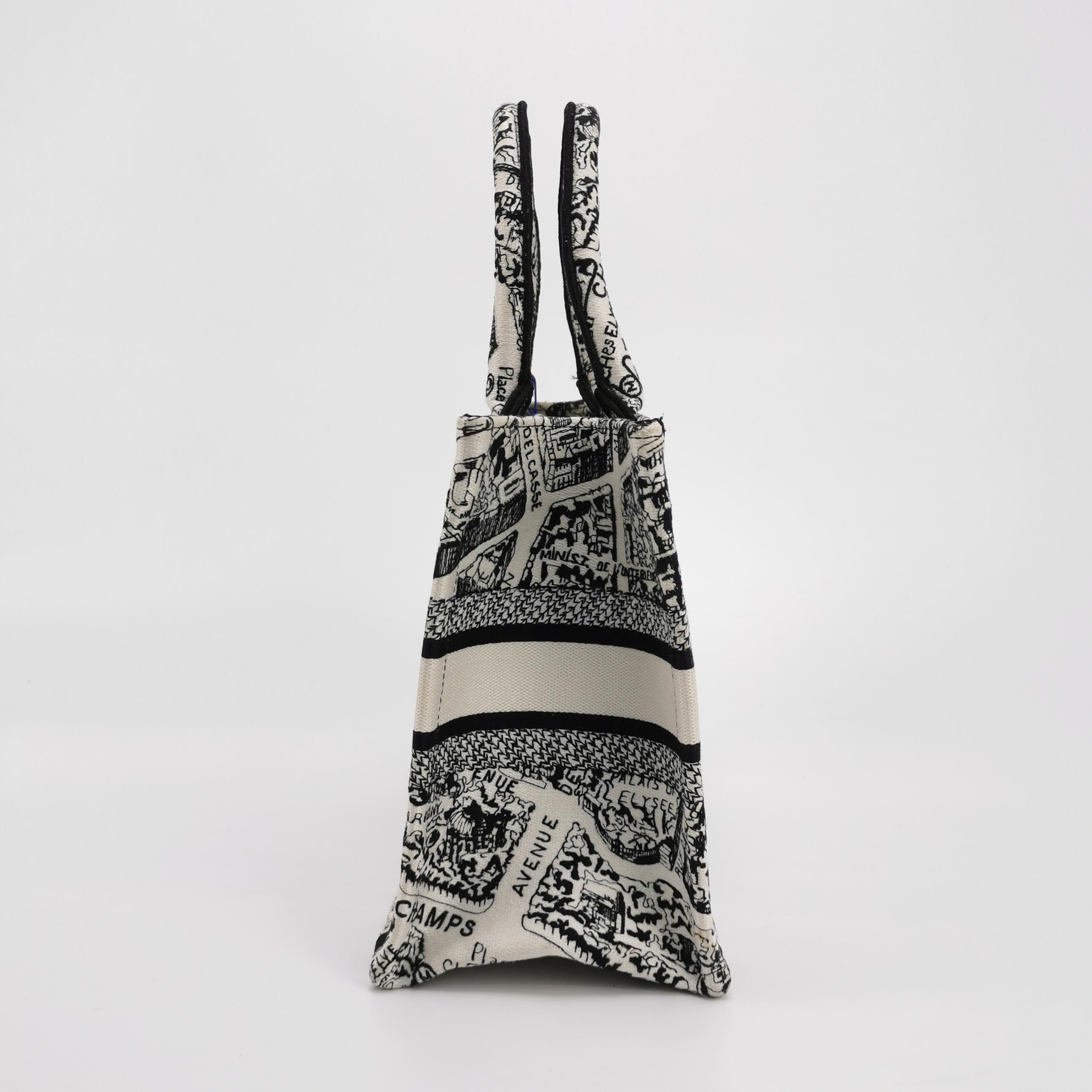 Dior Dior Women os Tote Bags Size ONE SIZE - 3 Thumbnail