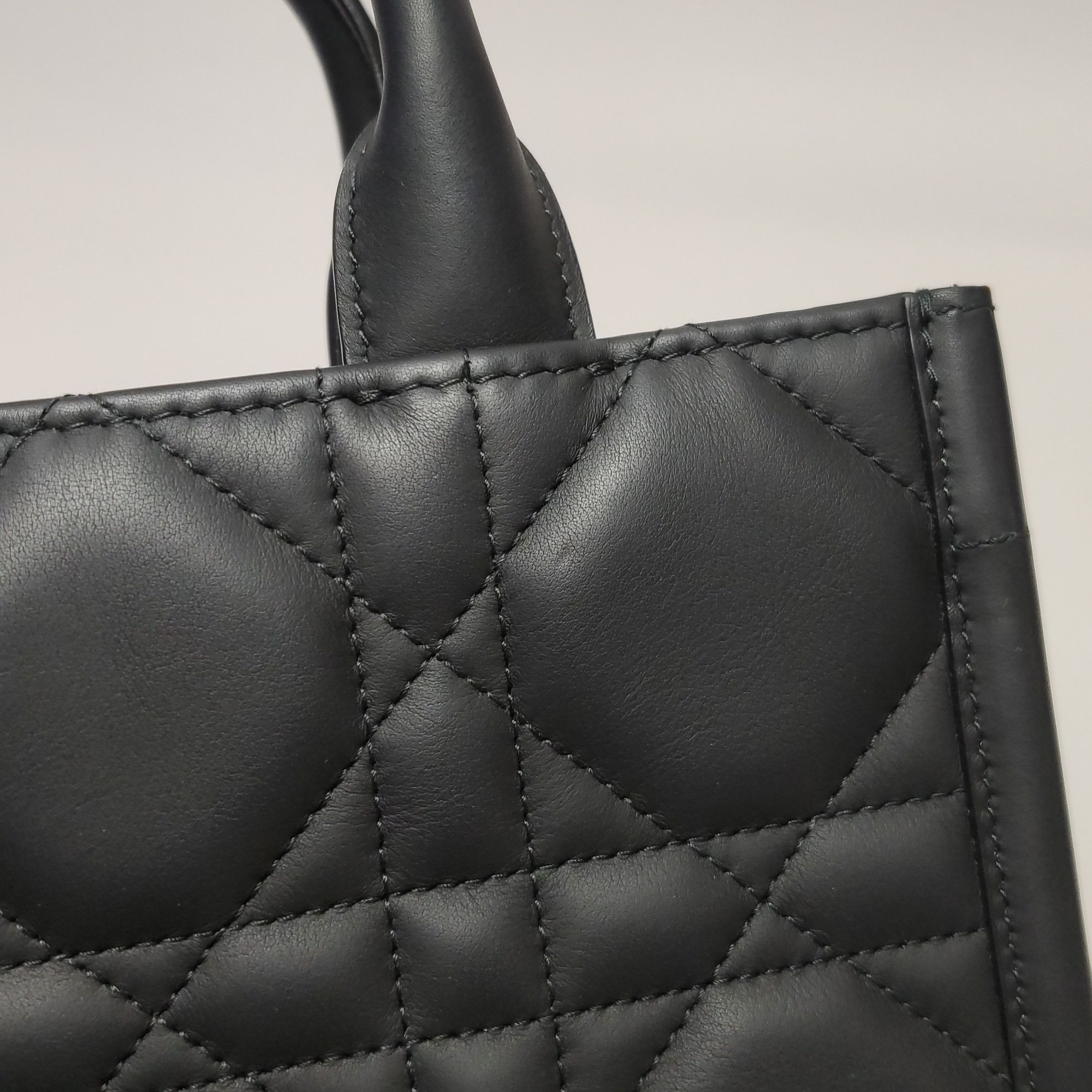 Dior Dior Women os Shoulder Bags Size ONE SIZE - 11 Thumbnail