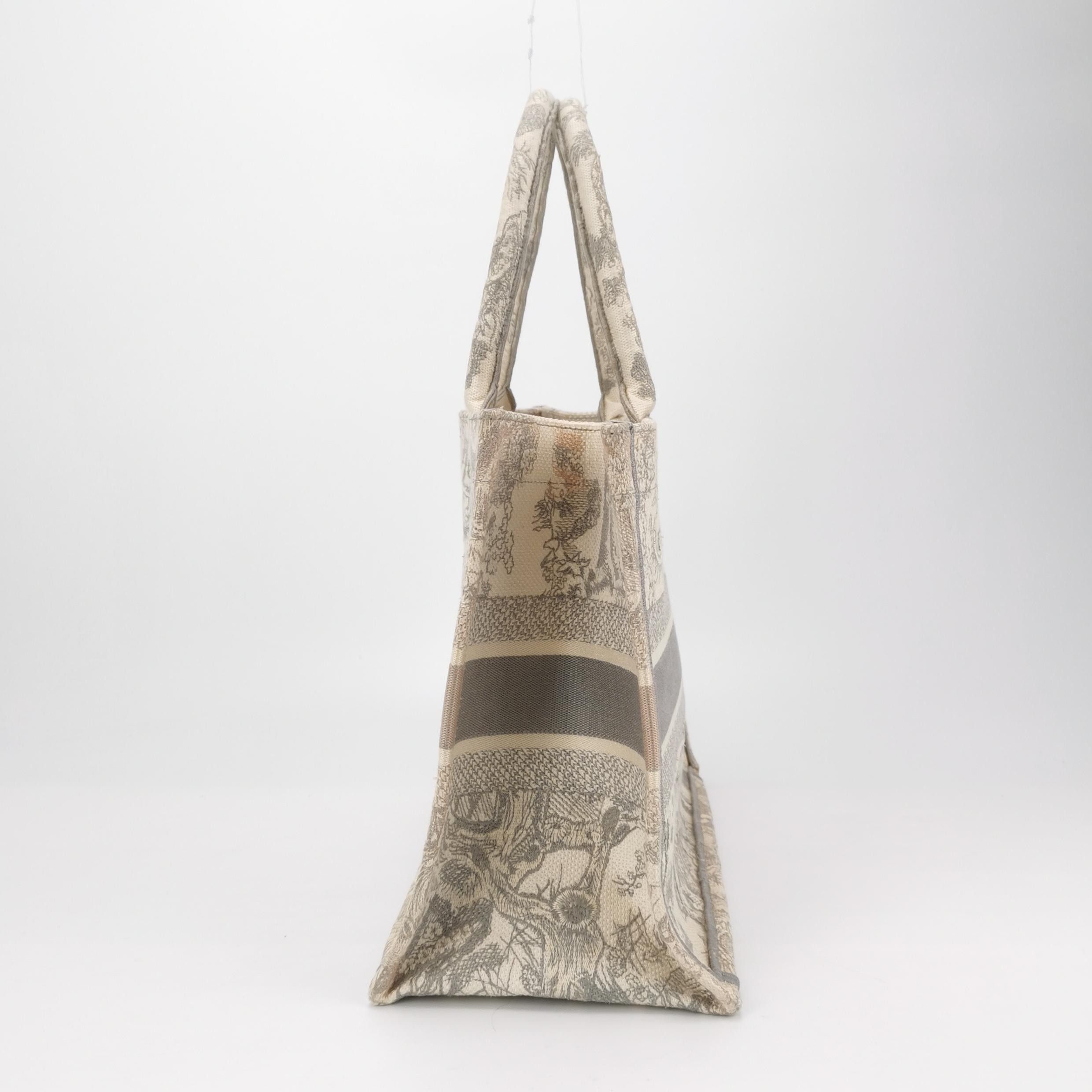 Dior Dior Women os Tote Bags Size ONE SIZE - 3 Thumbnail