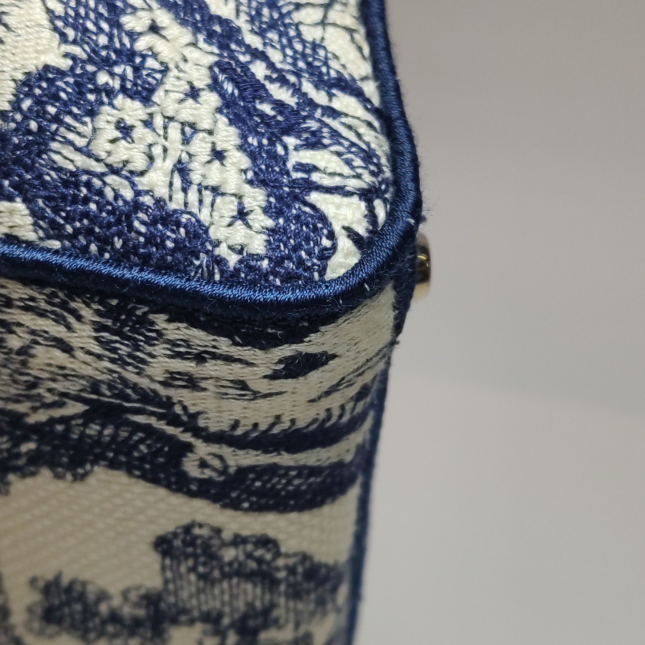 Dior Dior Women os Crossbody Bags Size ONE SIZE - 19 Thumbnail