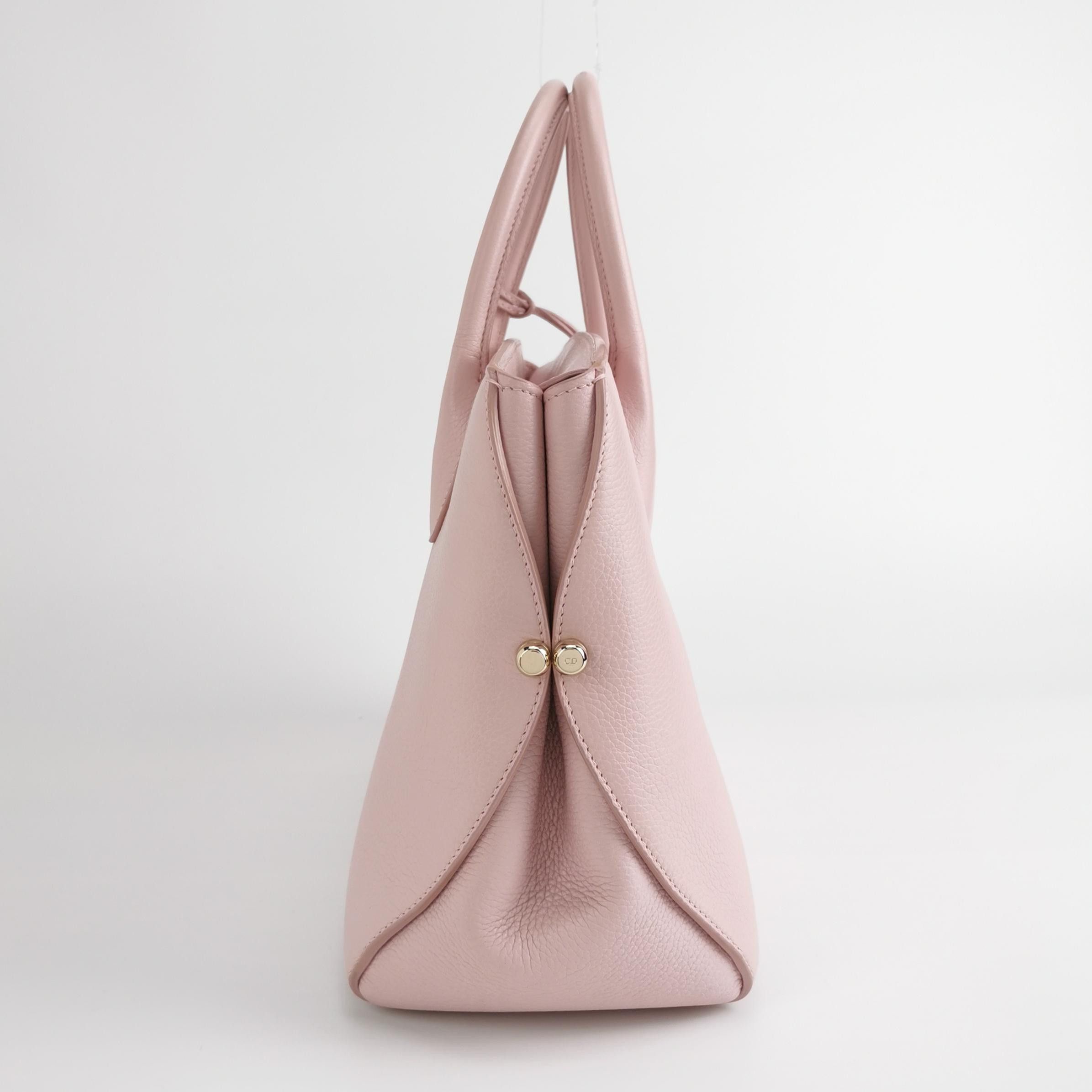 Dior Dior Women os Tote Bags Size ONE SIZE - 4 Thumbnail