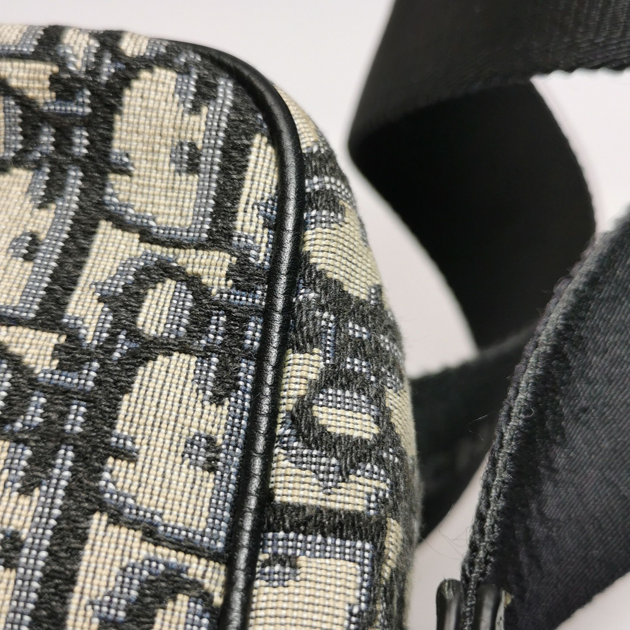 Dior Dior Women os Crossbody Bags Size ONE SIZE - 18 Thumbnail