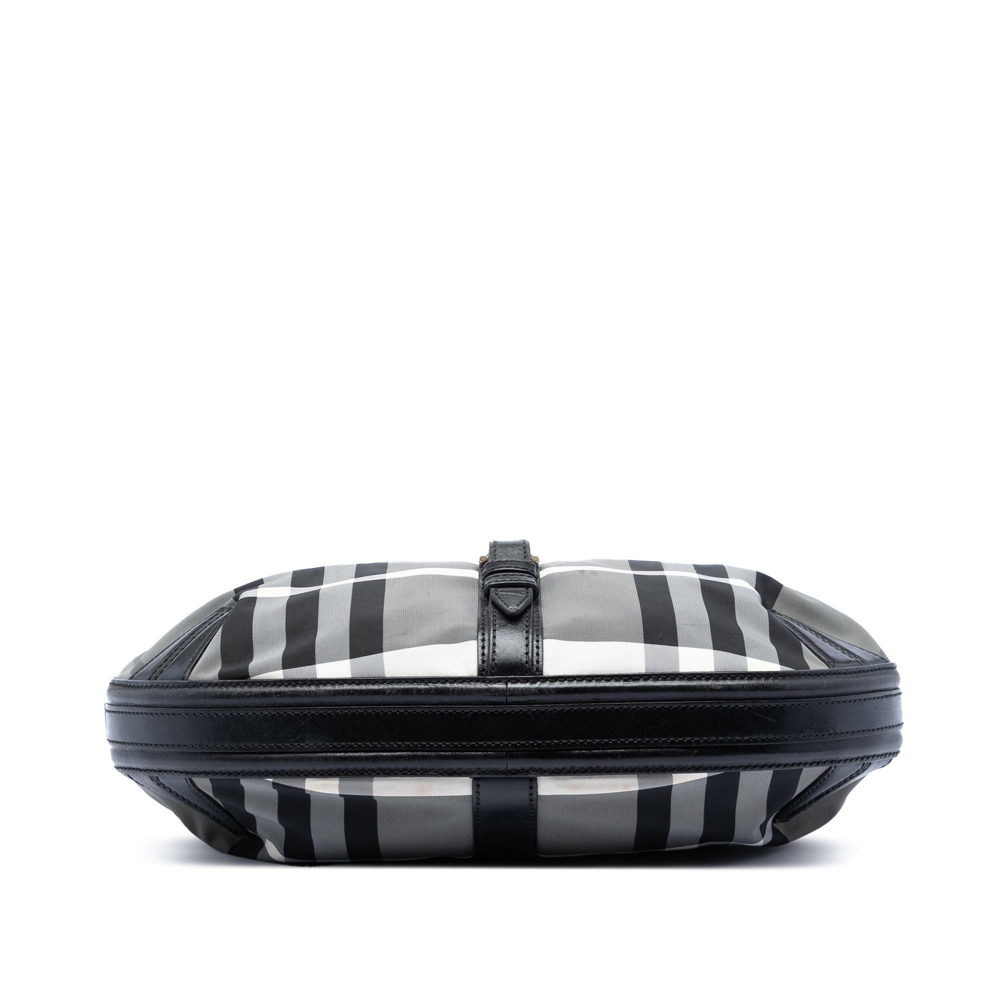 Burberry Check Nylon Grafton Hobo Size ONE SIZE - 3 Thumbnail