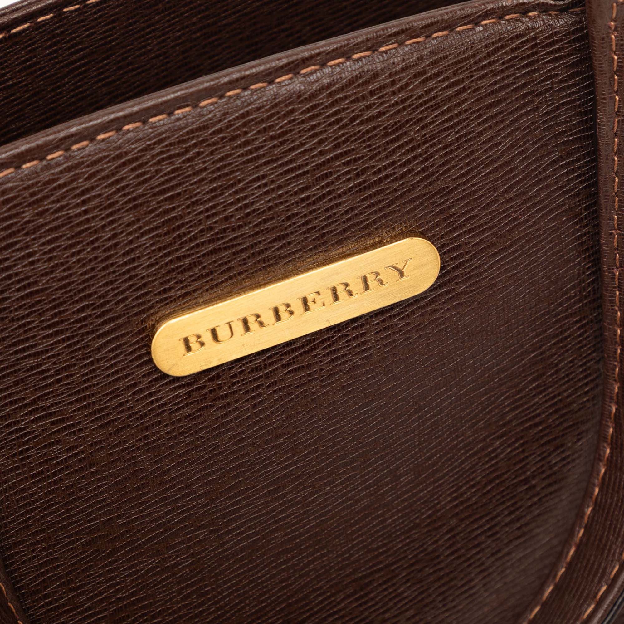 Burberry Leather Bucket Bag Size ONE SIZE - 5 Thumbnail