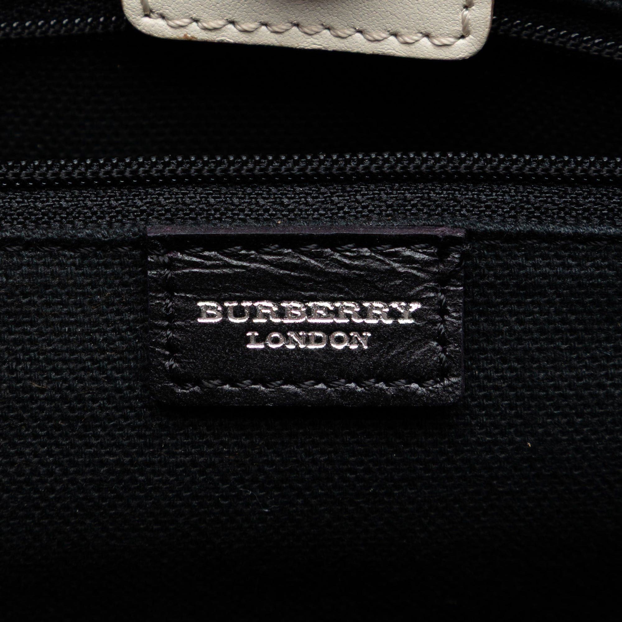 Burberry Haymarket Check Canvas Tote Size ONE SIZE - 5 Thumbnail