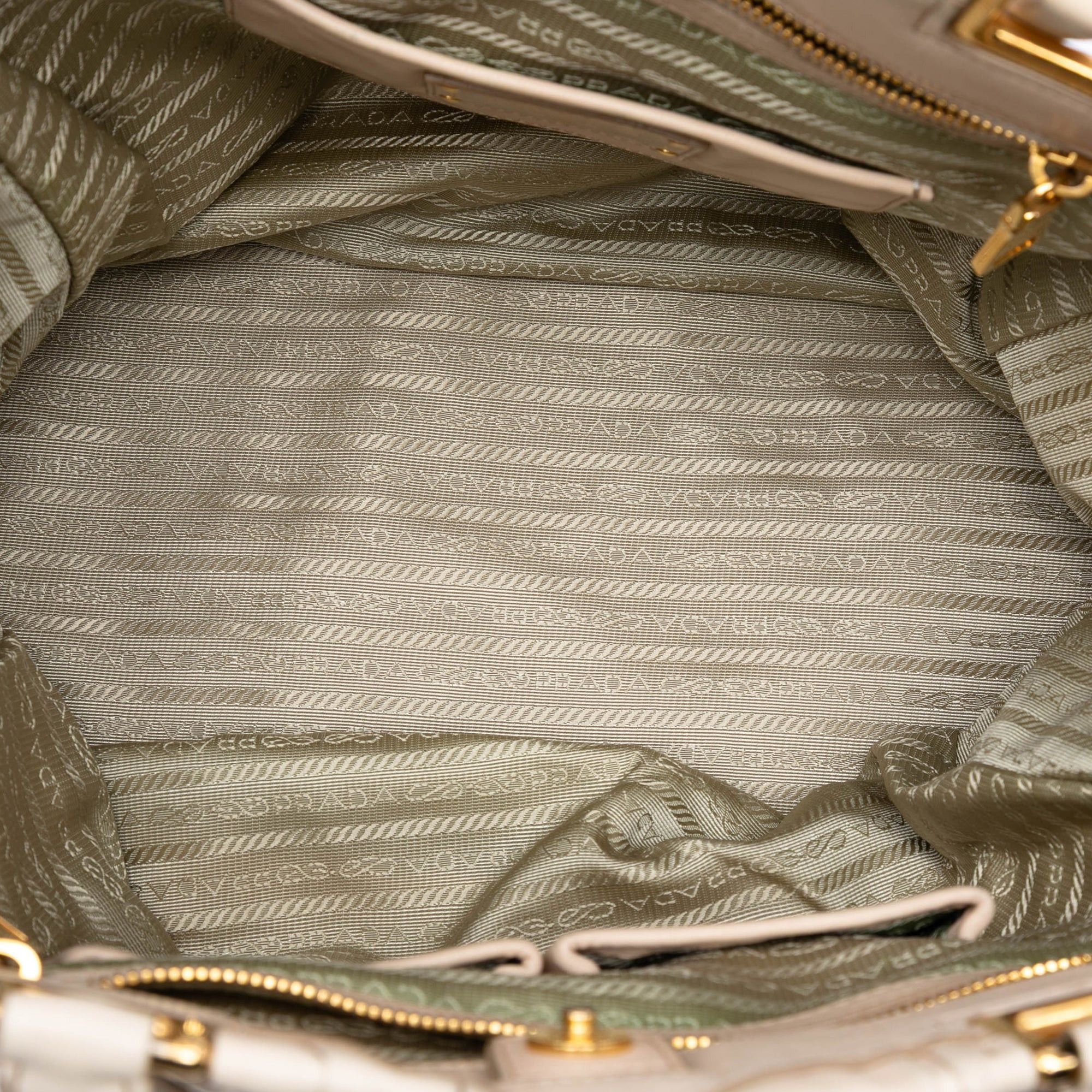 Prada Nappa Gaufre Satchel Size ONE SIZE - 4 Thumbnail