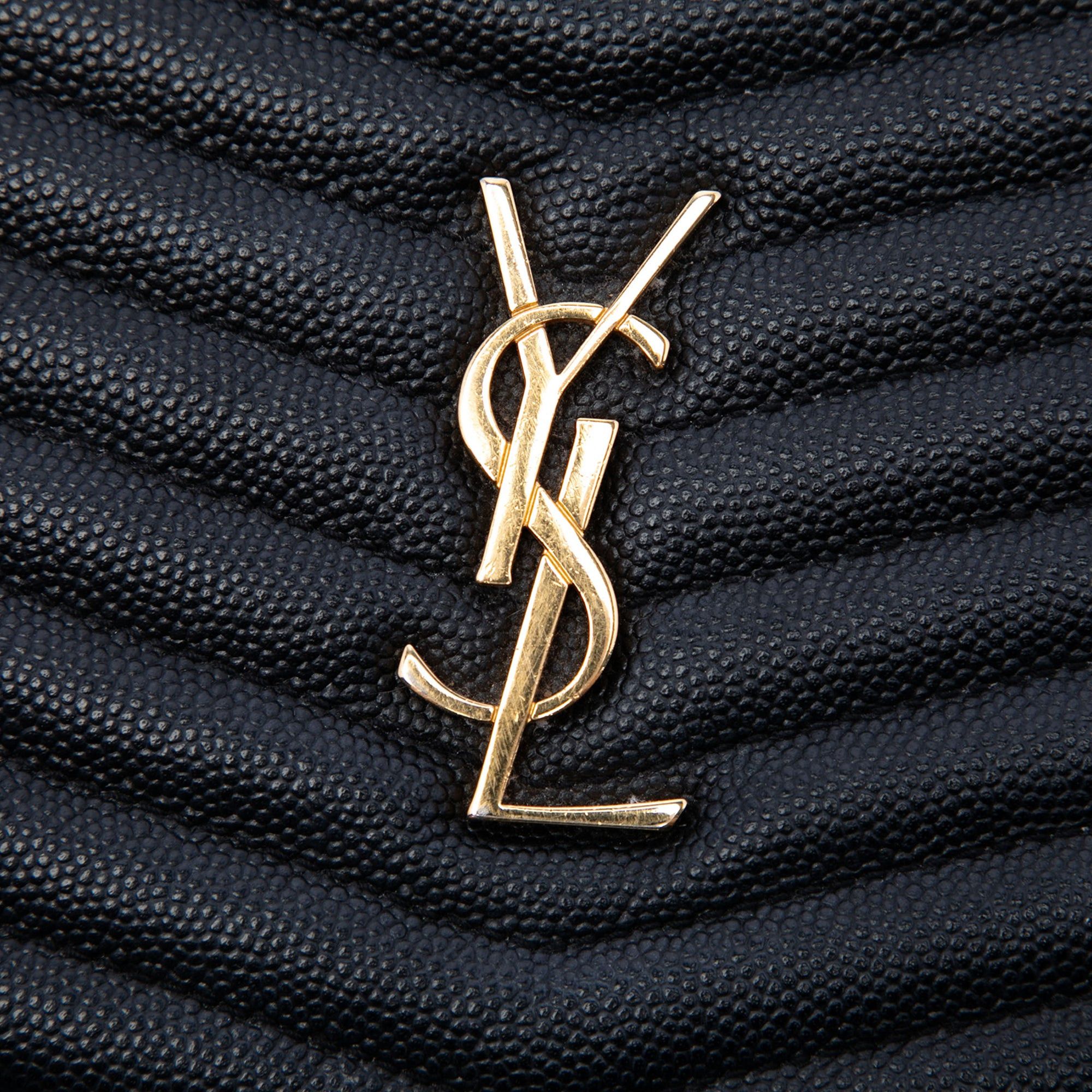Saint Laurent Paris Mini Grain de Poudre Monogram Lou Camera Bag Size ONE SIZE - 5 Thumbnail