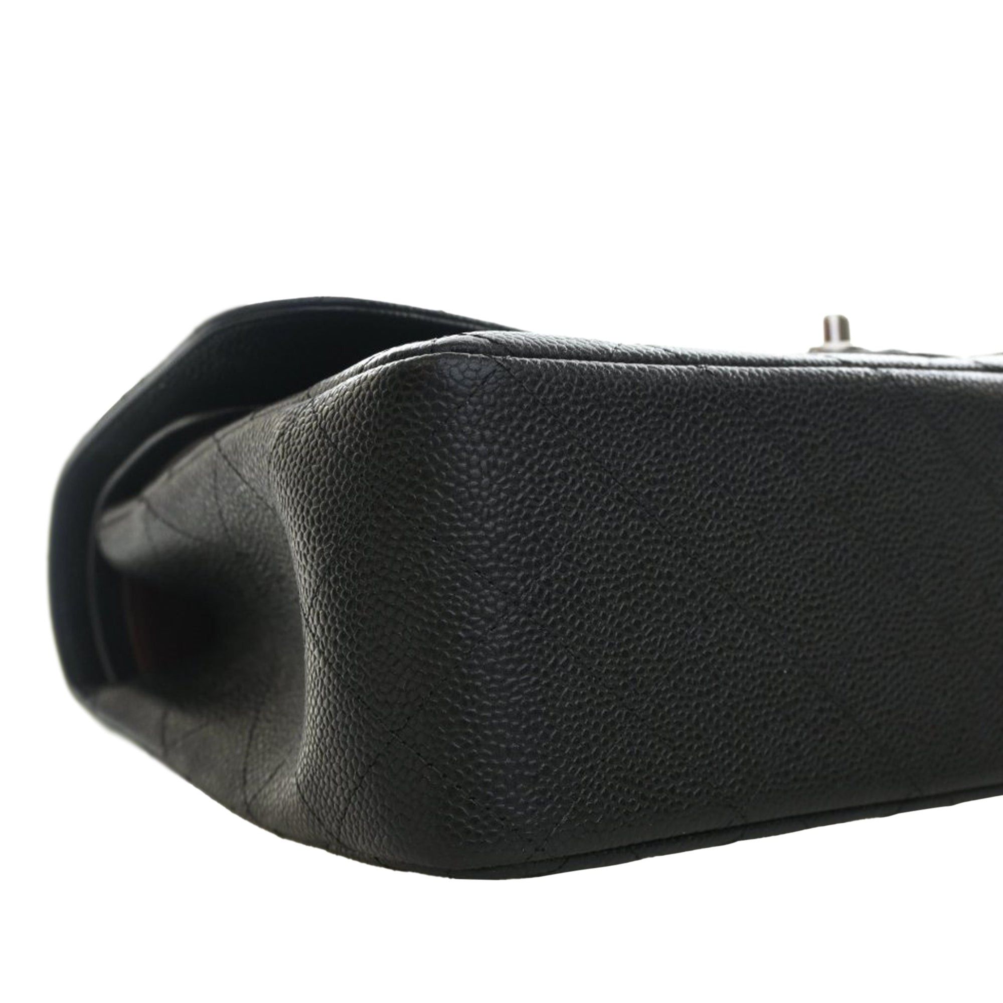 Chanel Jumbo Classic Caviar Double Flap Size ONE SIZE - 10 Thumbnail