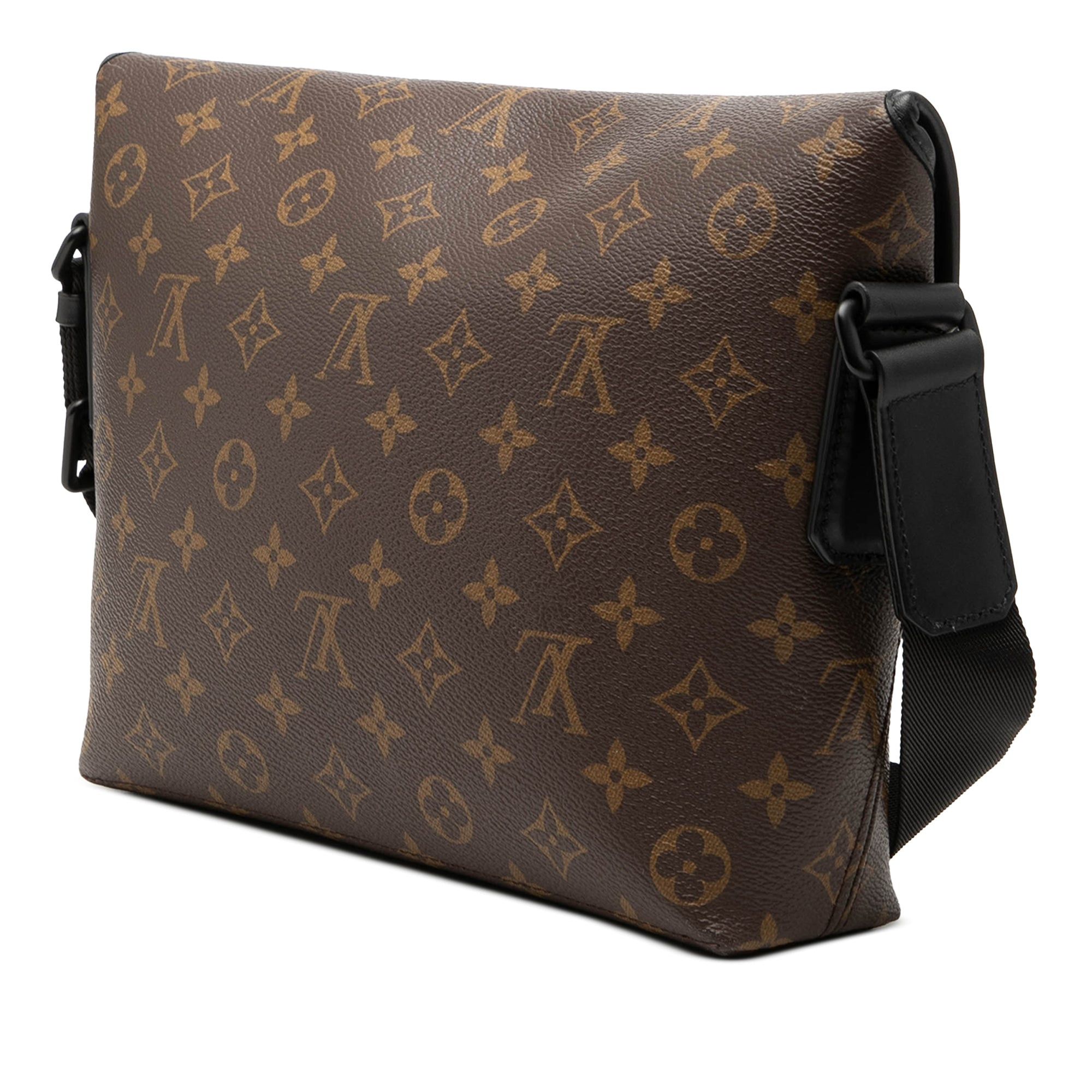 Louis Vuitton Monogram Macassar Magnetic Messenger Size ONE SIZE - 2 Thumbnail