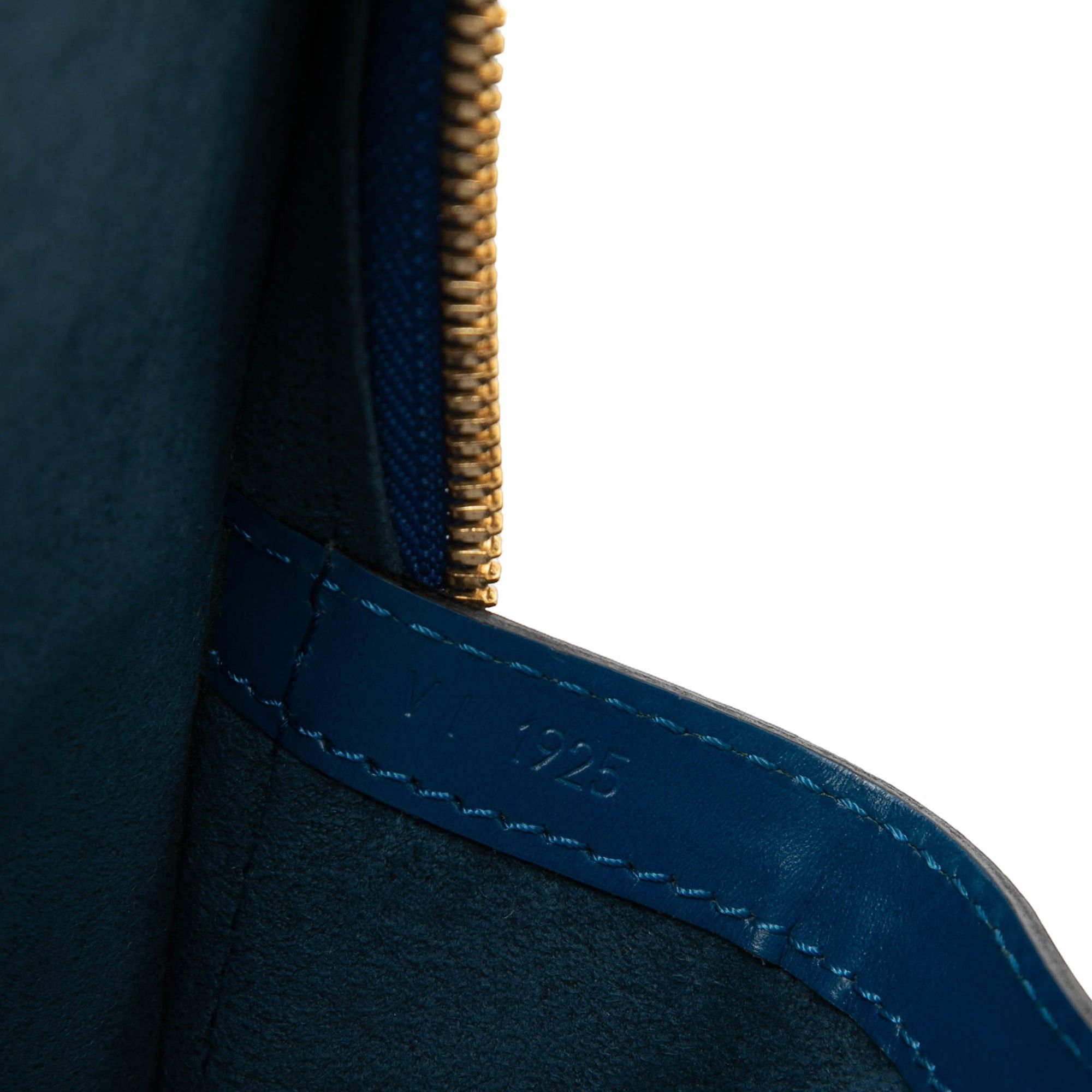 Louis Vuitton Epi Lussac Size ONE SIZE - 6 Thumbnail