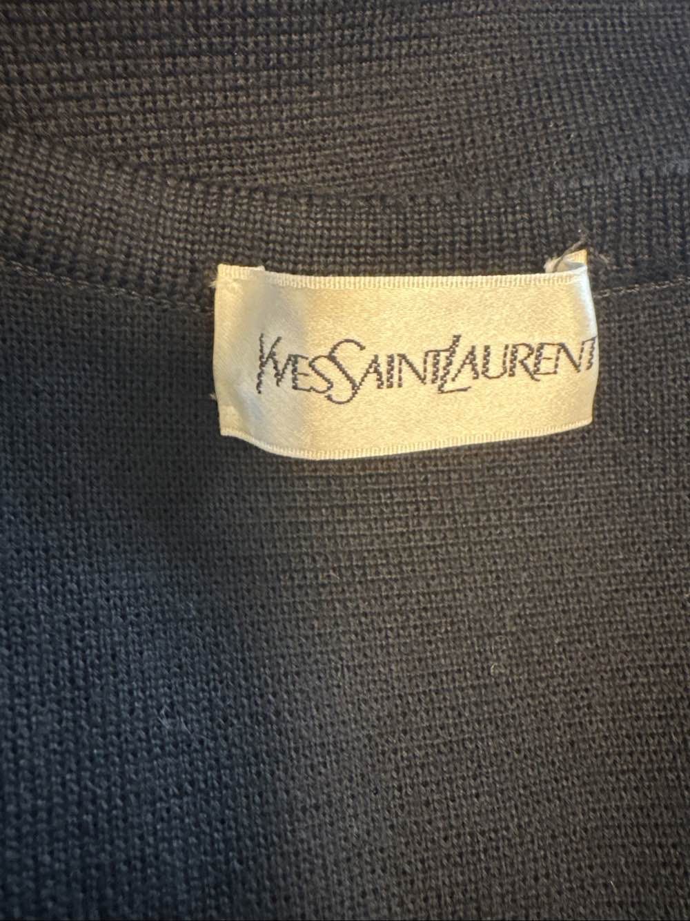 Yves Saint Laurent Yves Saint Laurent Black Wool Ornament Button Coat M Size M / US 6-8 / IT 42-44 - 3 Thumbnail