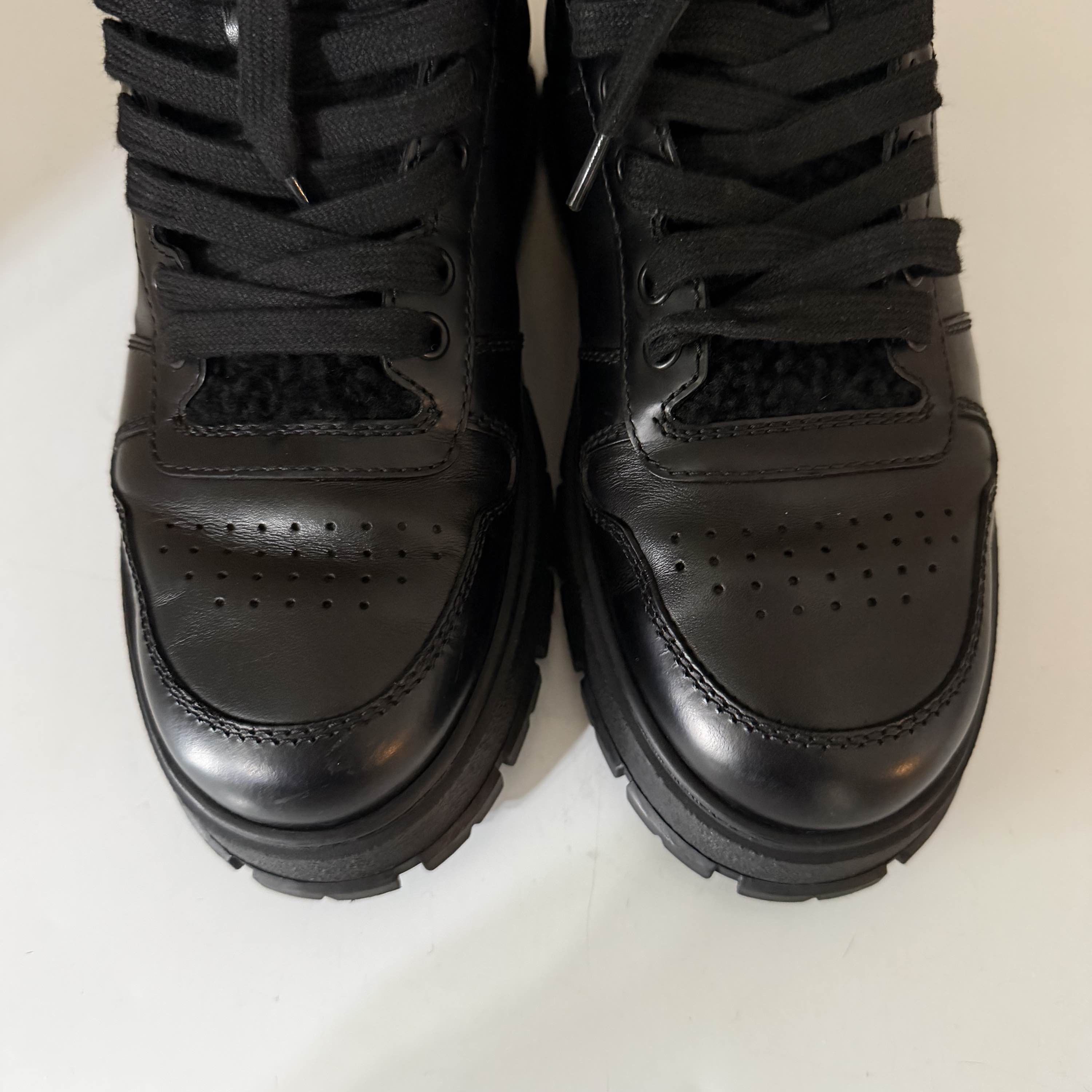 Prada Prada Shearling Lined High Top Sneakers US 6 Size US 6 / EU 39 - 10 Thumbnail