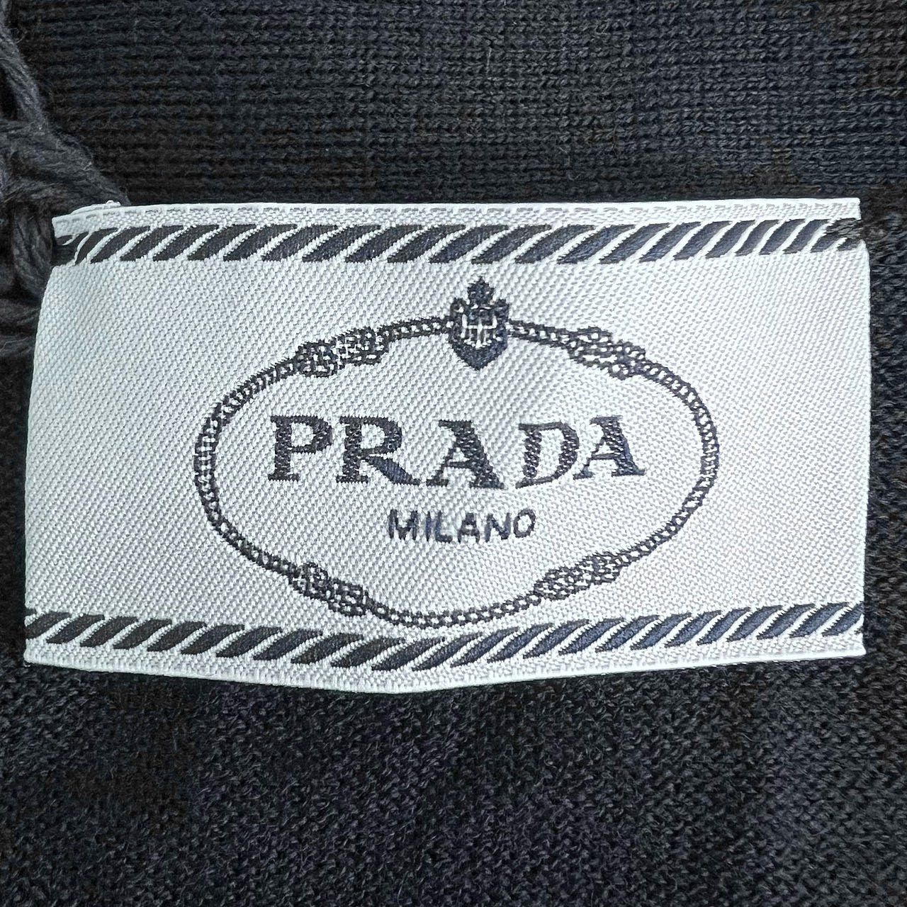 Prada Prada V-Neck Cardigan Size 38 Size XS / US 0-2 / IT 36-38 - 3 Thumbnail
