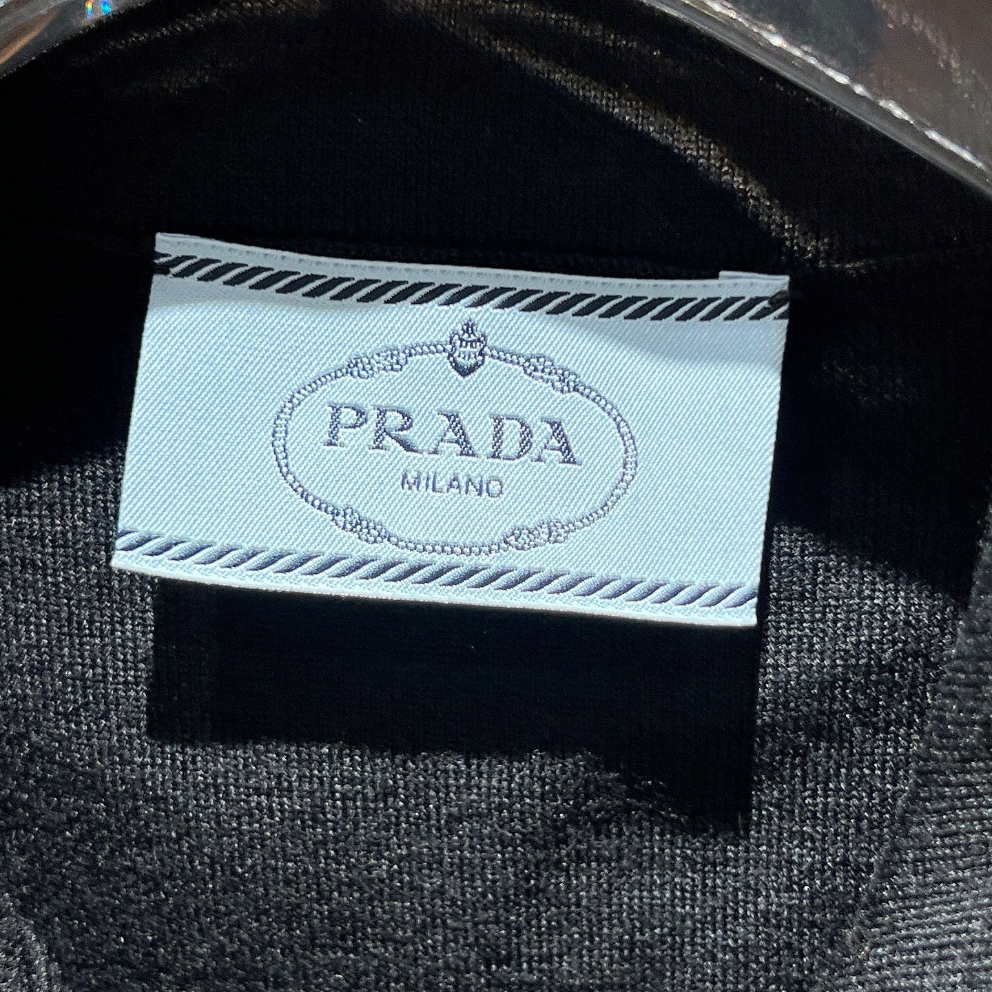 Prada Prada Logo Plaque Zip Vest Size IT 42 Size M / US 6-8 / IT 42-44 - 3 Thumbnail