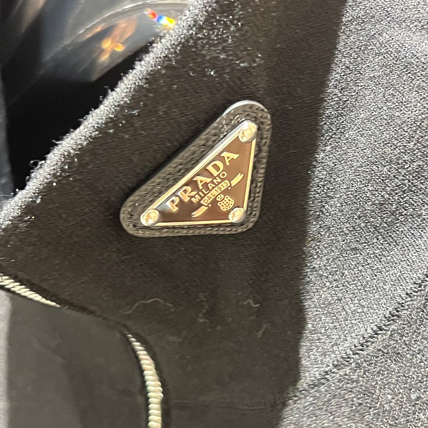 Prada Prada Logo Plaque Zip Vest Size IT 42 Size M / US 6-8 / IT 42-44 - 5 Thumbnail