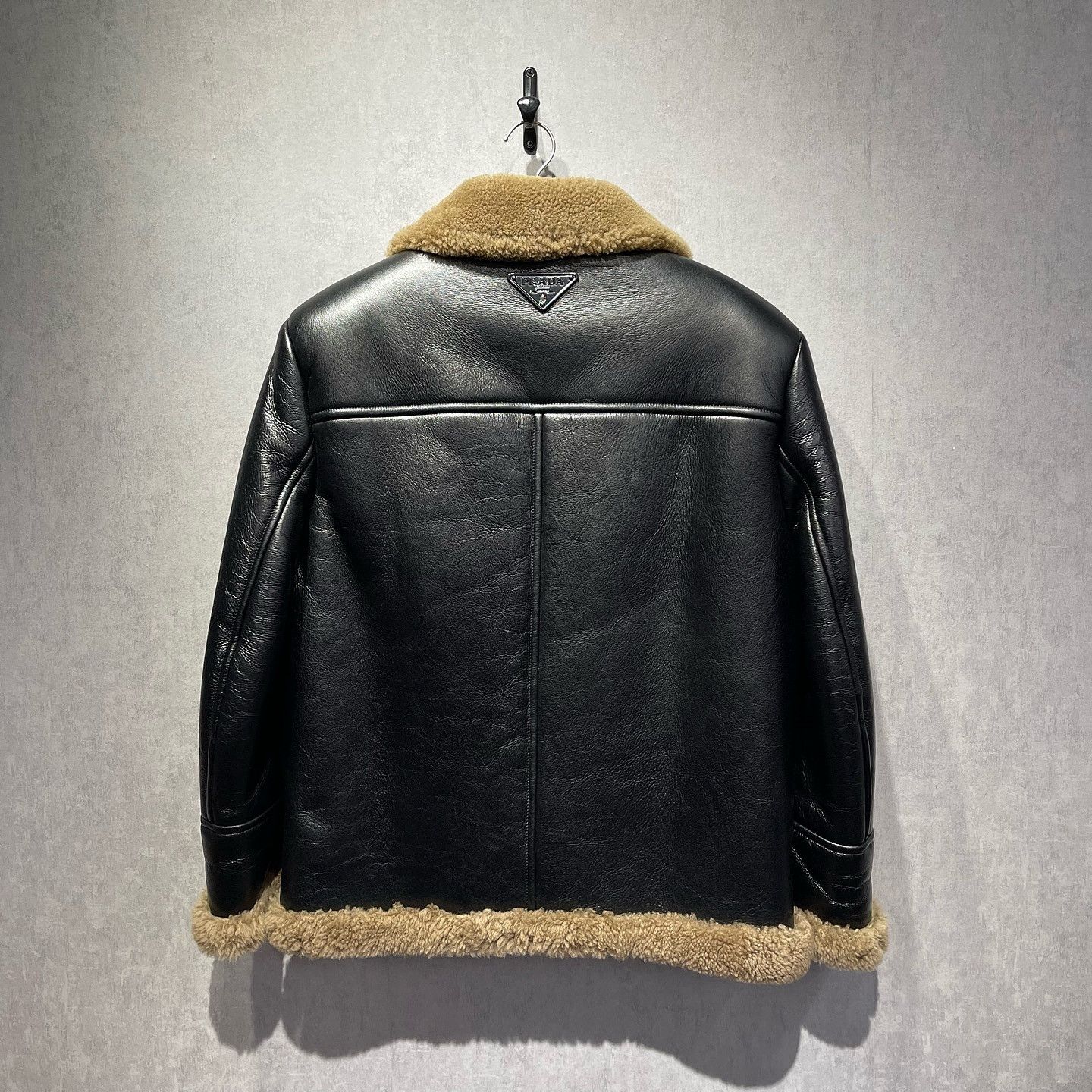 Prada Prada Shearling Lined Zip Jacket Size 40 Size S / US 4 / IT 40 - 2 Thumbnail