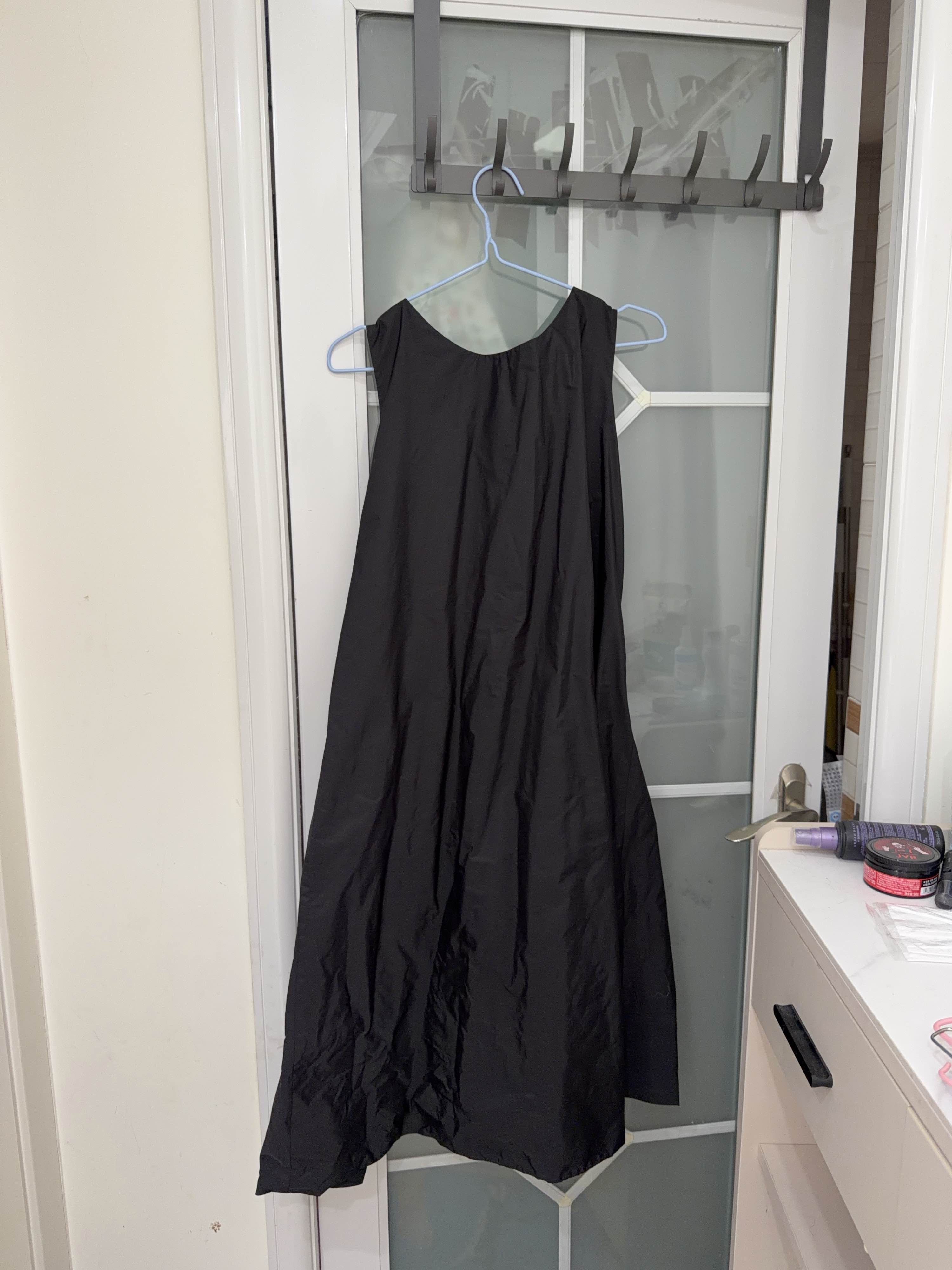 Prada Prada Re-Nylon Logo Plaque Sleeveless Dress Size 42 Size M / US 6-8 / IT 42-44 - 2 Thumbnail