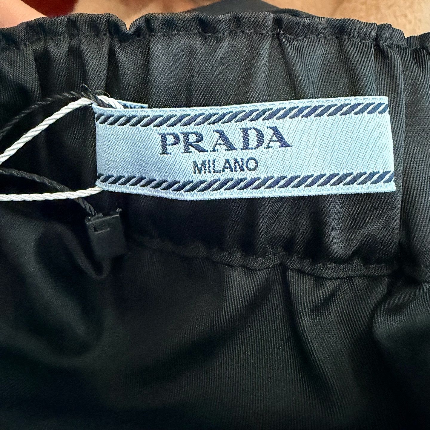 Prada Prada Re-Nylon Mini Skirt Size 42 Size 28" / US 6 / IT 42 - 3 Thumbnail