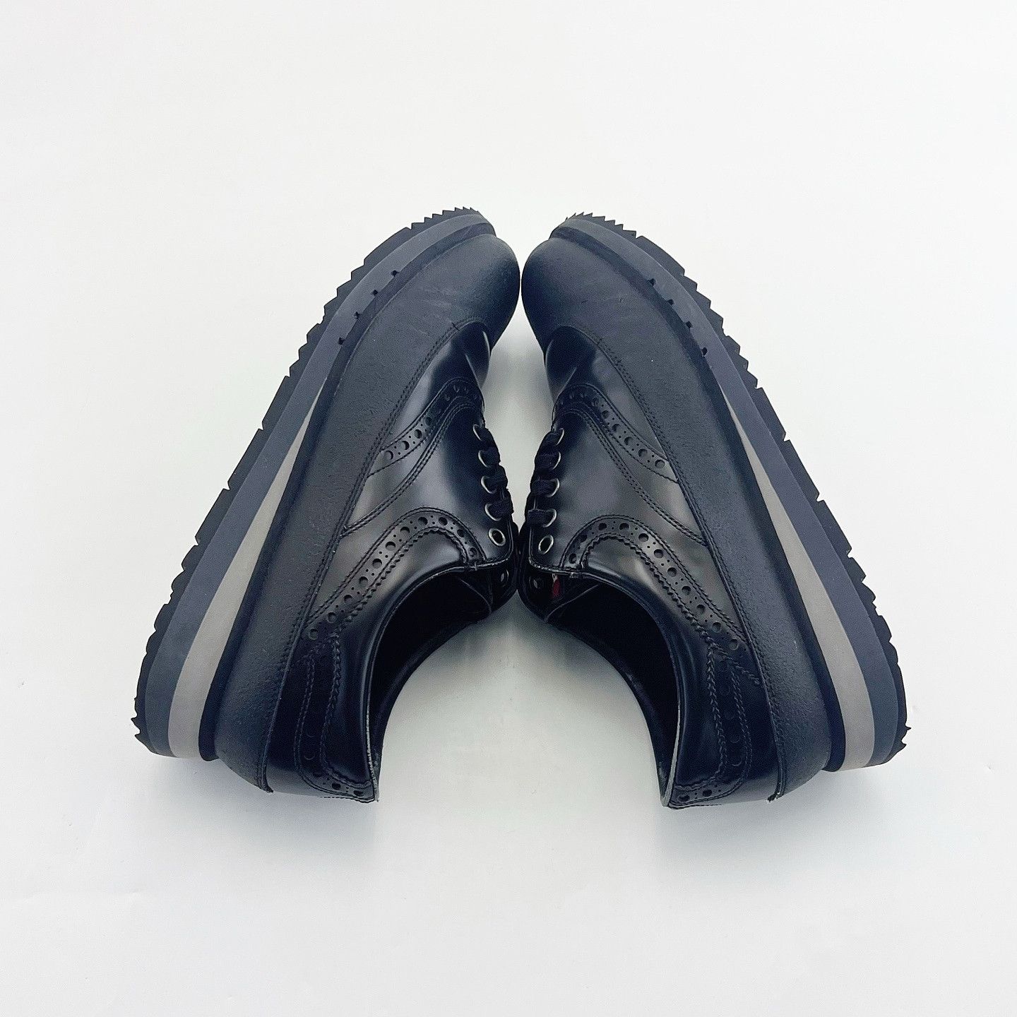 Prada Prada Brogue Casual Leather Shoes Size 9 Size US 9 / EU 42 - 7 Thumbnail