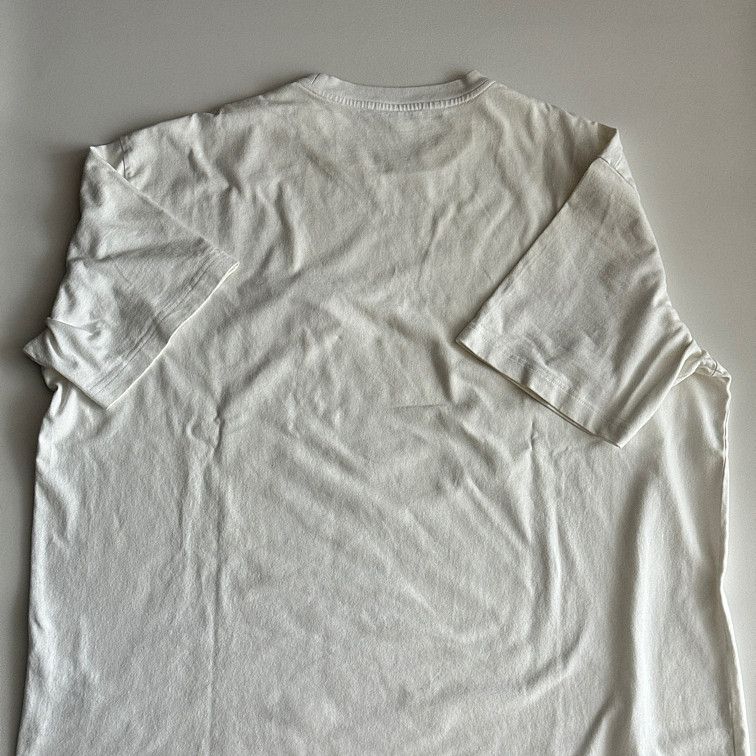 Prada Prada Triangle Logo T-Shirt Size M Size US M / EU 48-50 / 2 - 2 Thumbnail
