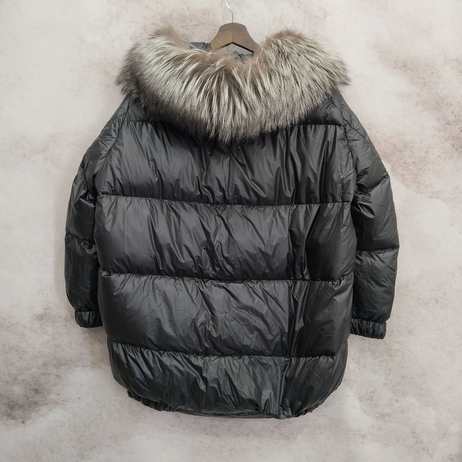 Prada Prada Fur Collar Down Puffer Coat Size 36 Size XS / US 0-2 / IT 36-38 - 2 Thumbnail