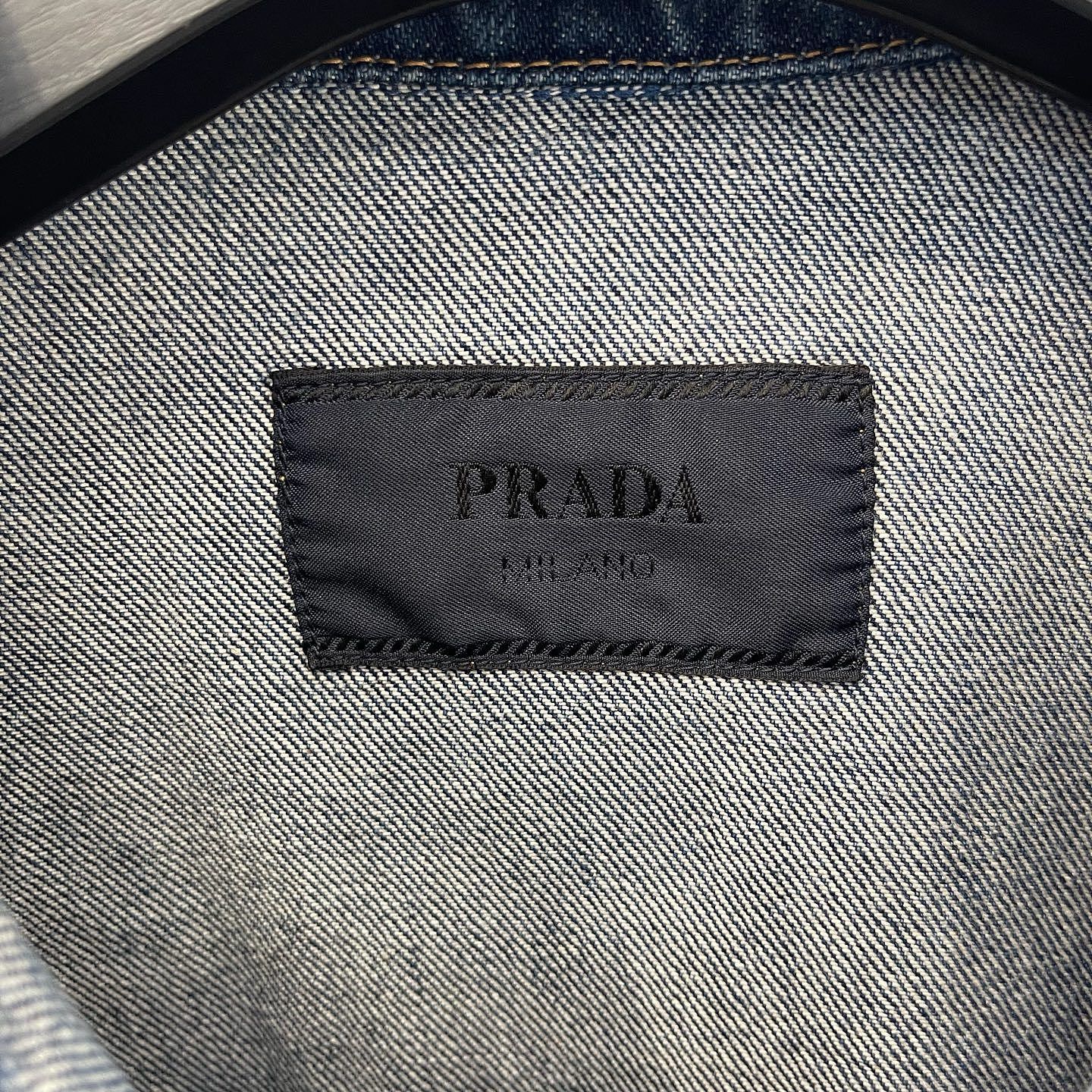 Prada Prada Triangle Logo Denim Shirt Size L Size US L / EU 52-54 / 3 - 3 Thumbnail