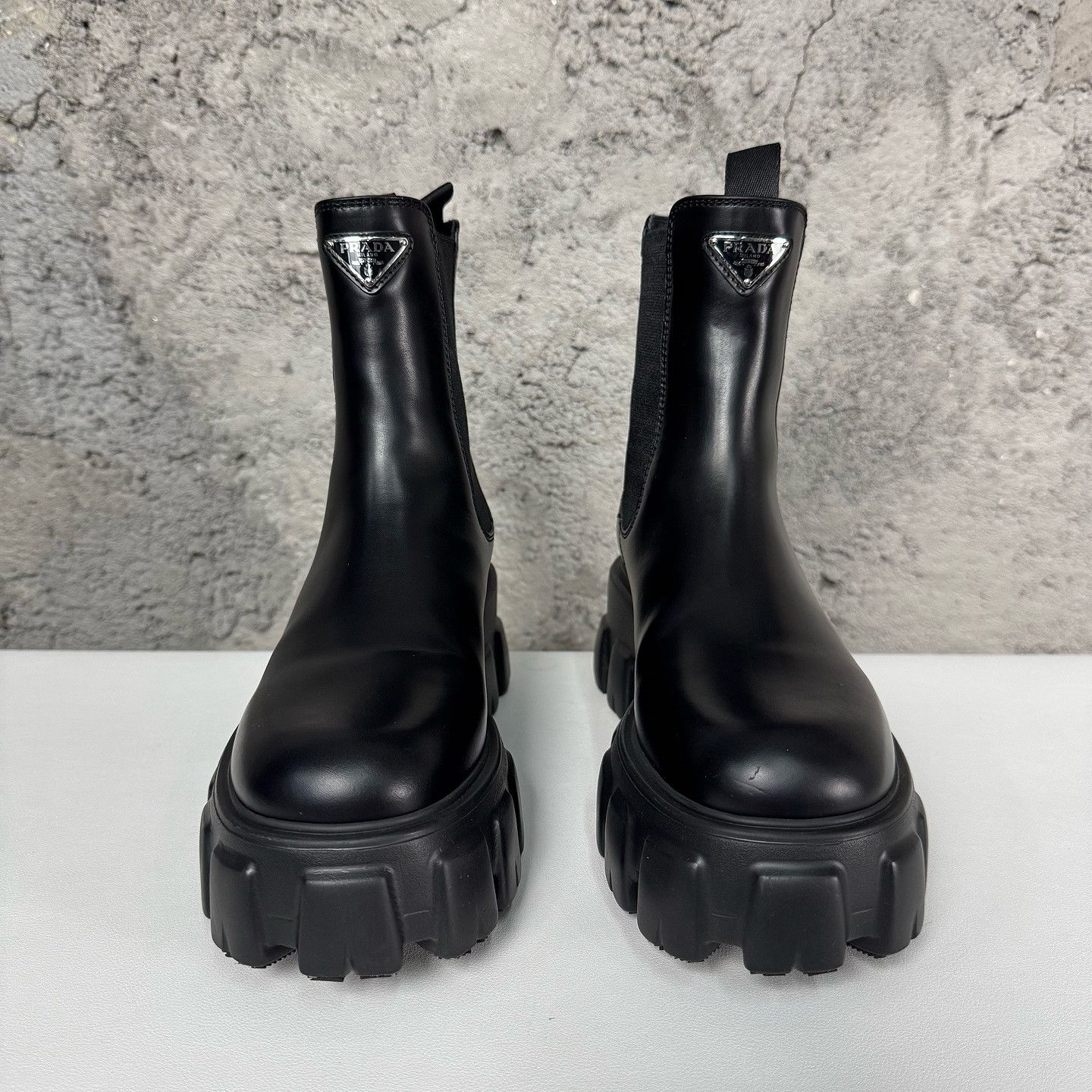Prada Prada Monolith Leather Chelsea Boots Size 37 Size US 7 / IT 37 - 2 Thumbnail