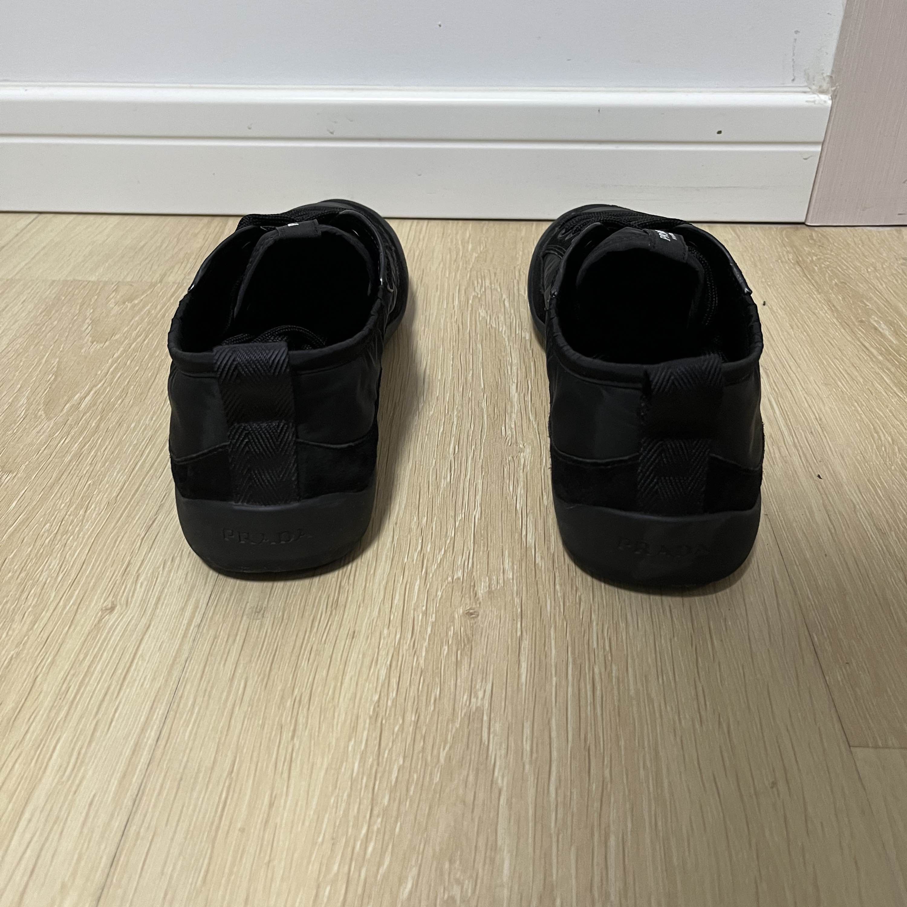 Prada Prada Re-Nylon Low-Top Sneakers US 7 / EU 40 Size US 7 / EU 40 - 3 Thumbnail