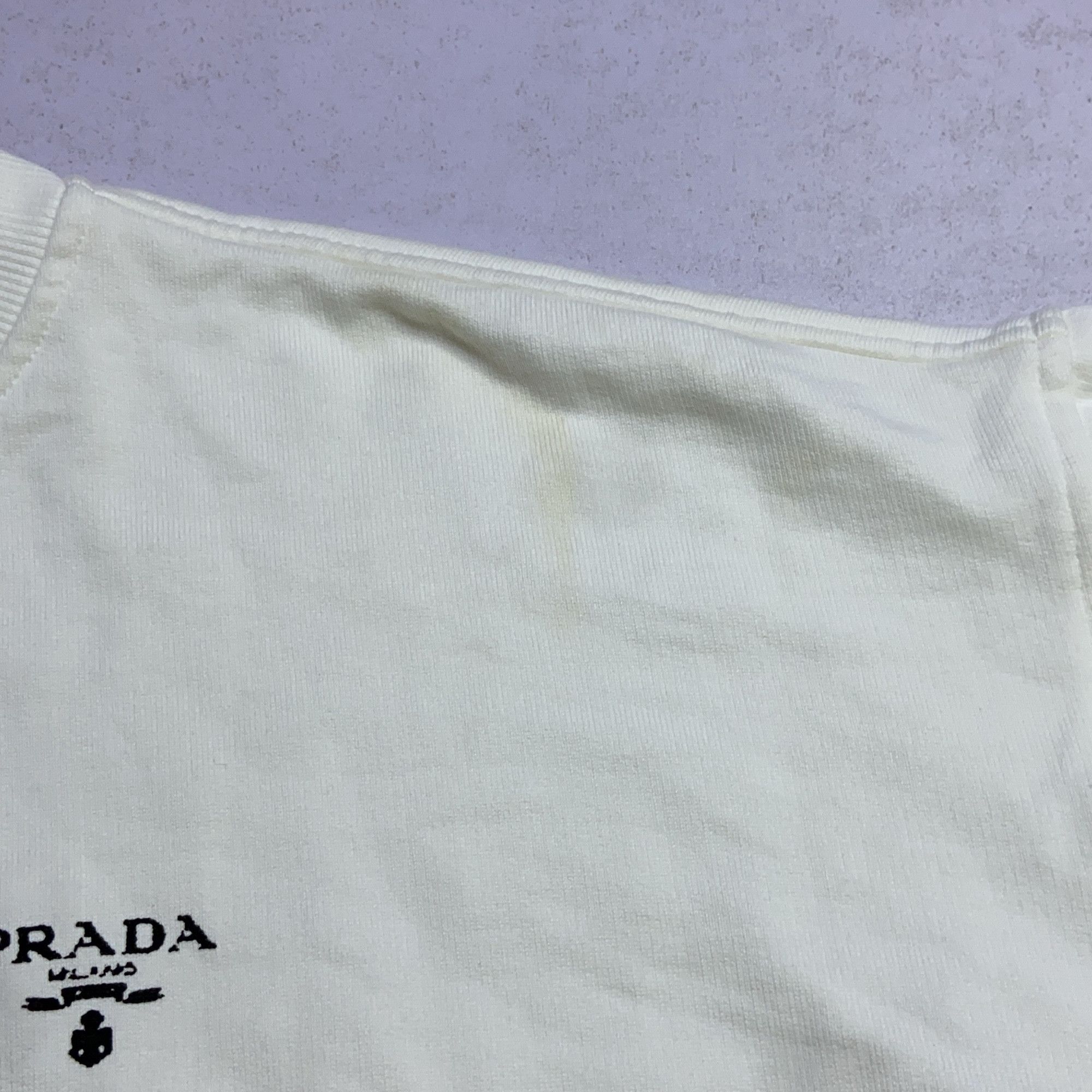 Prada Prada Logo Crewneck Sweatshirt Size L Size US L / EU 52-54 / 3 - 10 Thumbnail