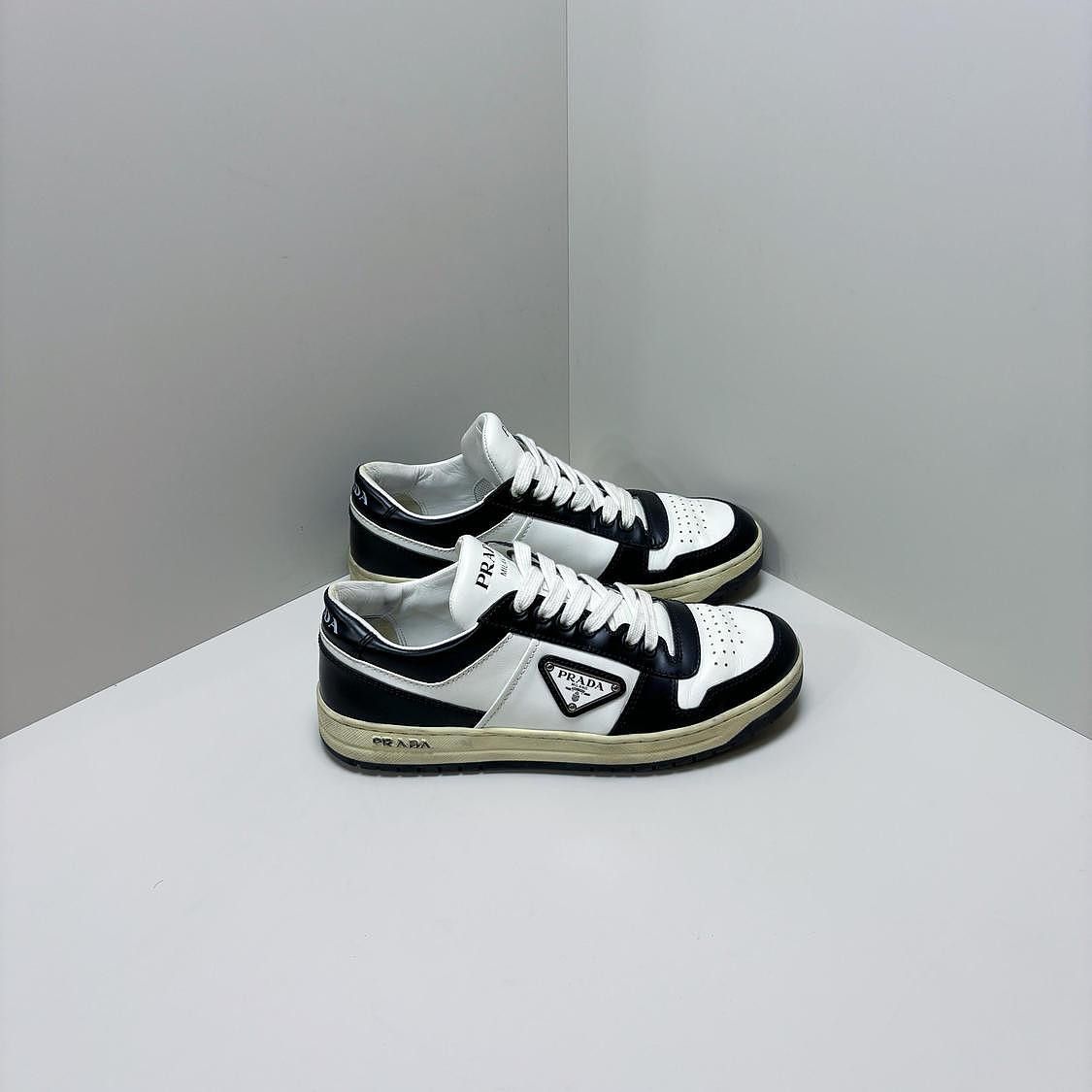 Prada Prada Downtown Low-Top Sneakers Size 36.5 Size US 6.5 / IT 36.5 - 6 Thumbnail