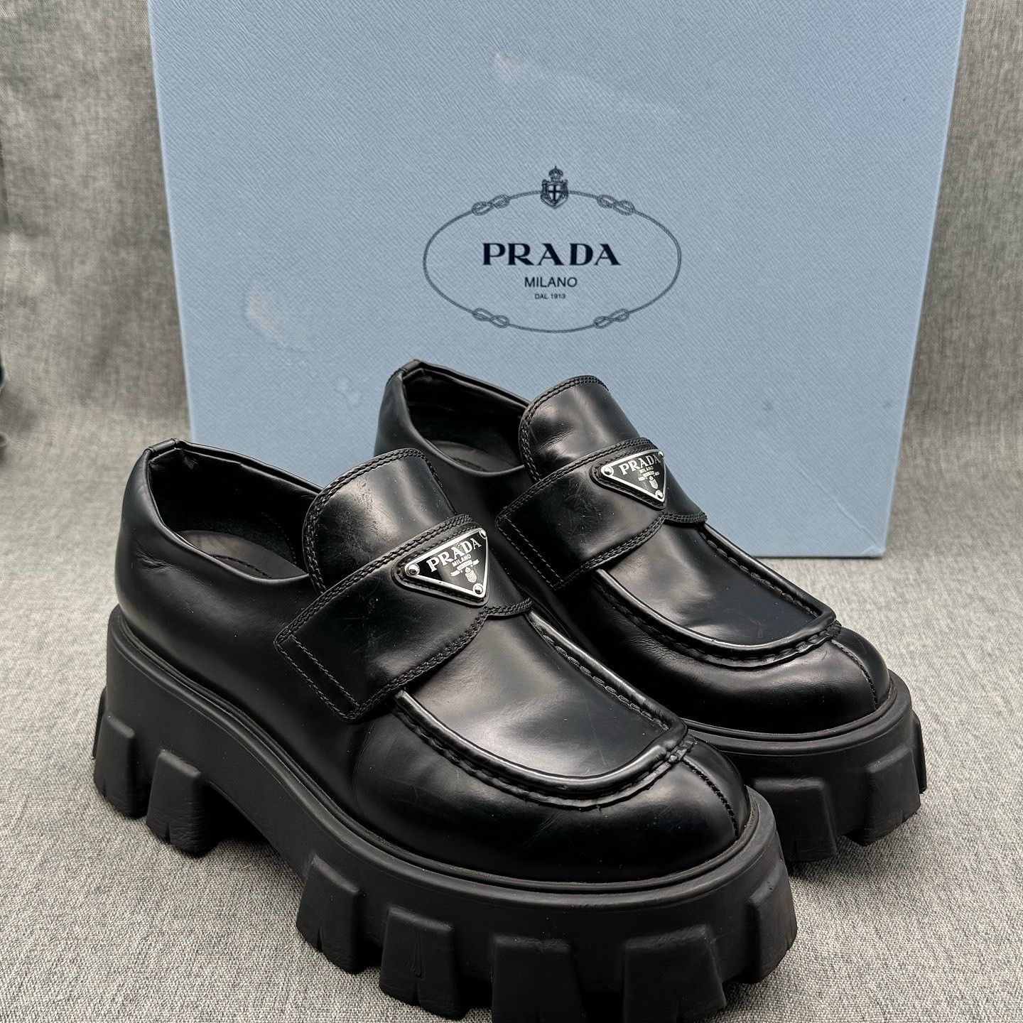 Prada Prada Monolith Leather Loafers Size 37.5 Size US 7.5 / IT 37.5 - 6 Thumbnail