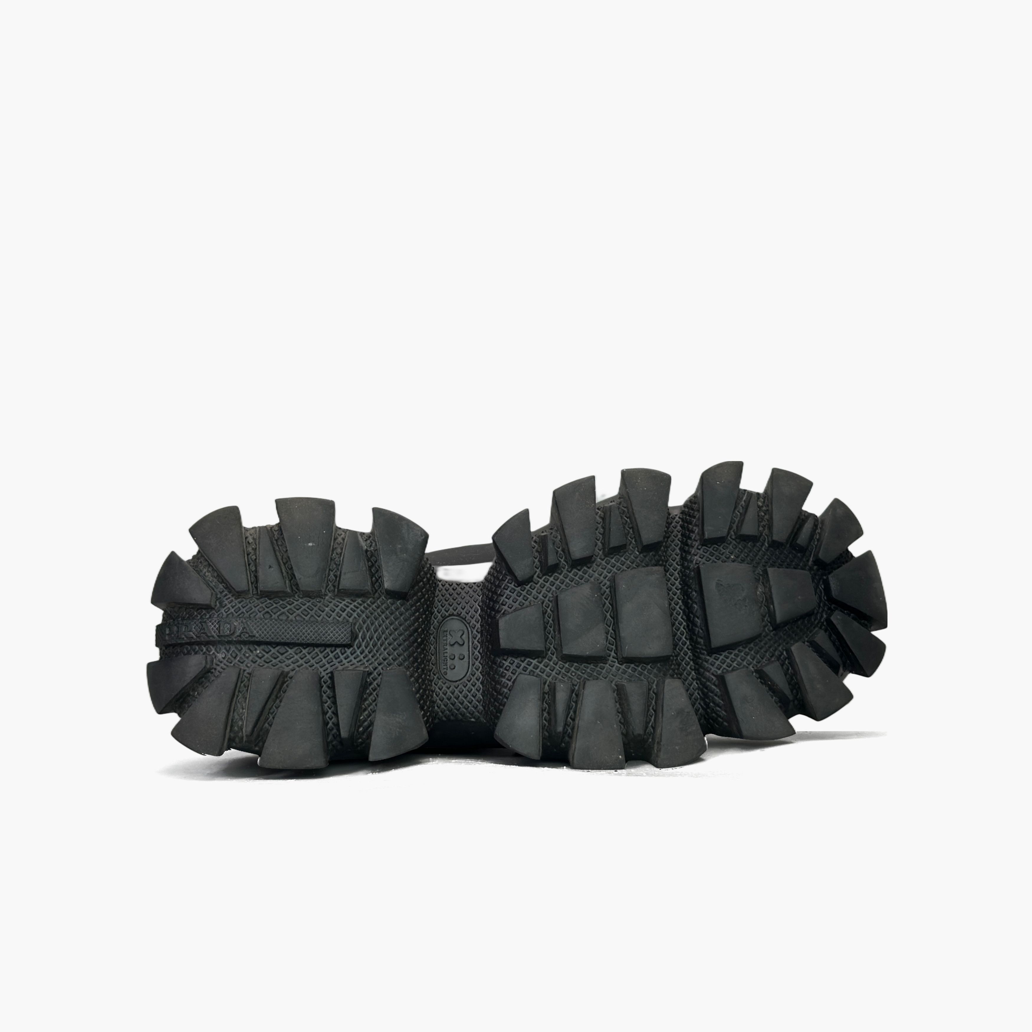 Prada Prada Cloudbust Thunder Sneakers Size 37 Size US 7 / IT 37 - 7 Thumbnail