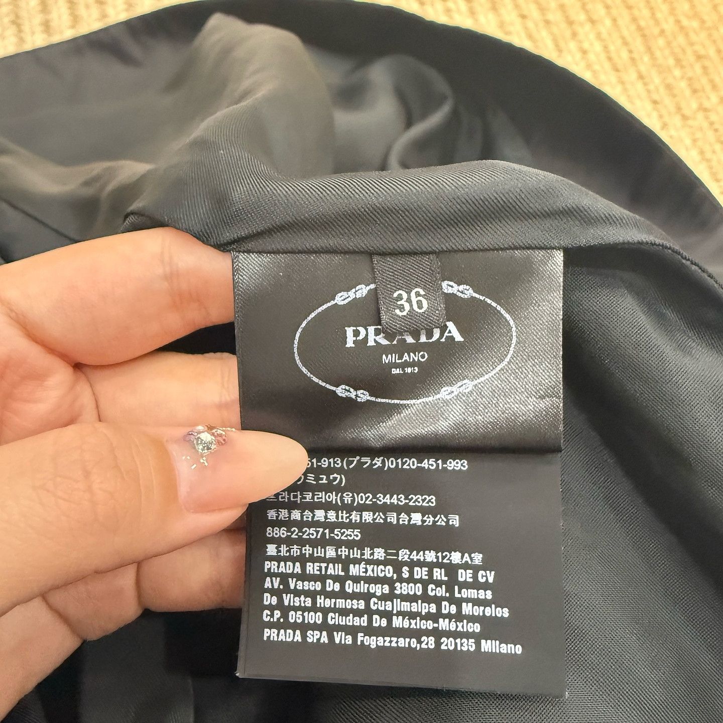 Prada Prada Logo Pocket Slip Dress Black Size 36 Size XS / US 0-2 / IT 36-38 - 4 Thumbnail