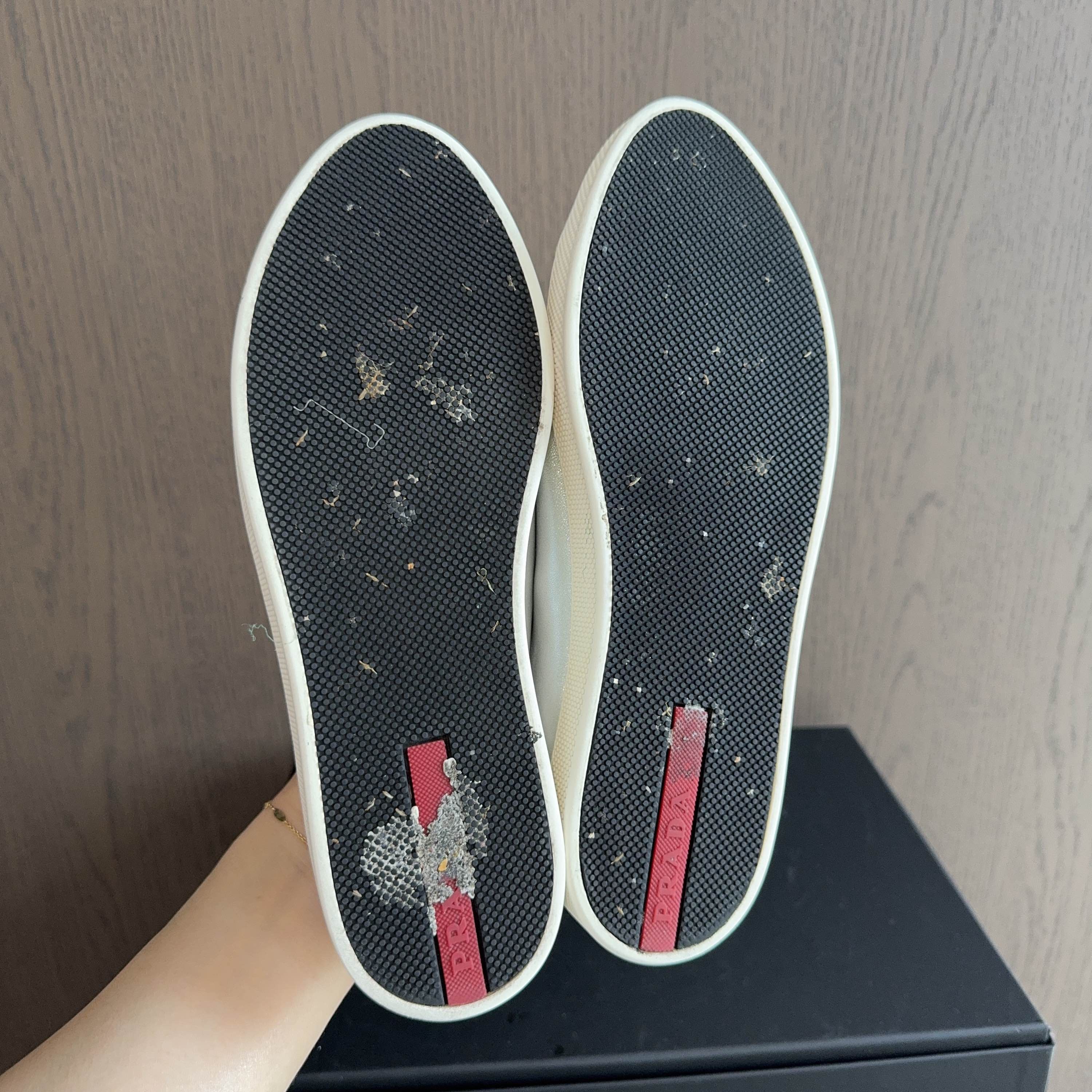 Prada Prada Metallic Low-Top Sneakers Size 37 Size US 7 / IT 37 - 4 Thumbnail