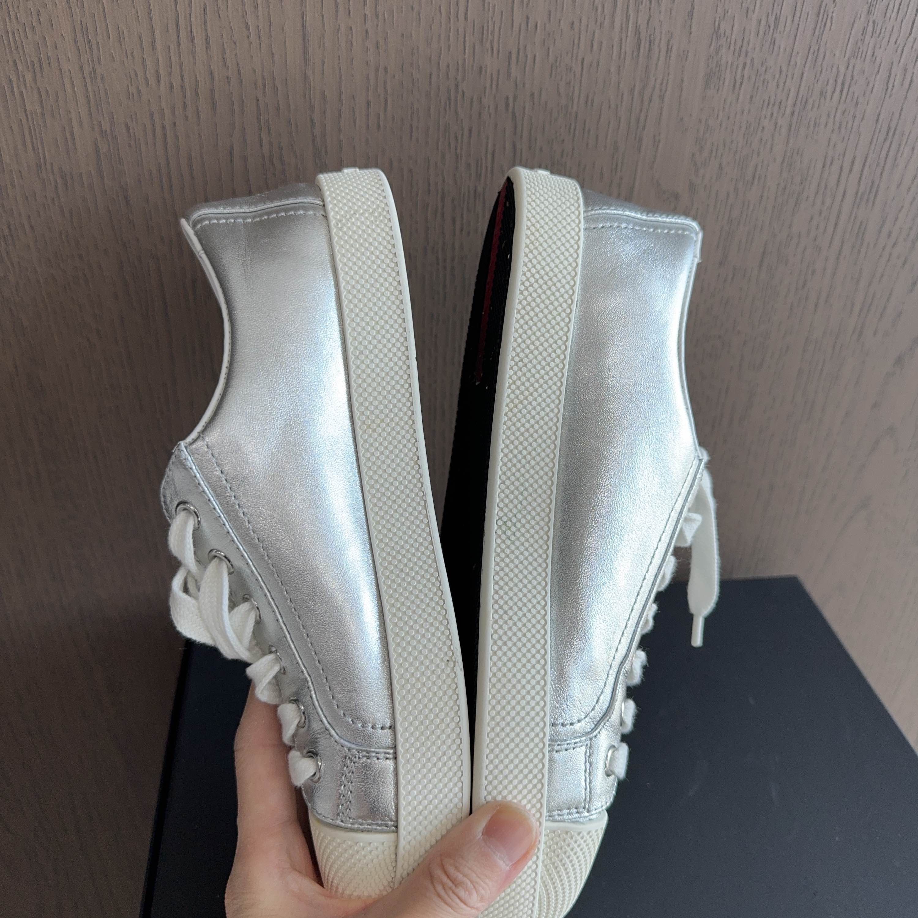 Prada Prada Metallic Low-Top Sneakers Size 37 Size US 7 / IT 37 - 15 Thumbnail