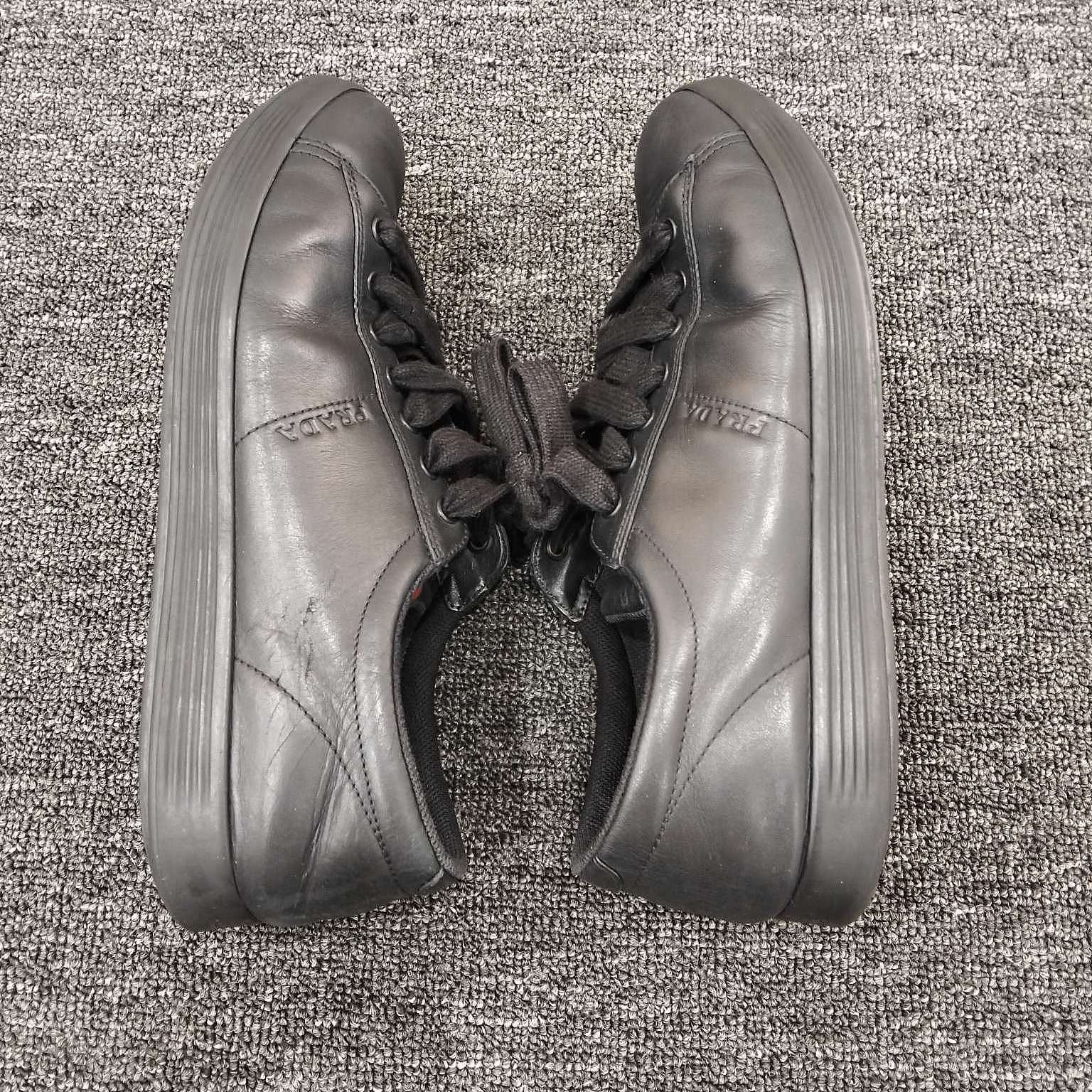 Prada Prada Black Leather Low-Top Sneakers Size 8.5 Size US 8.5 / EU 41-42 - 7 Thumbnail