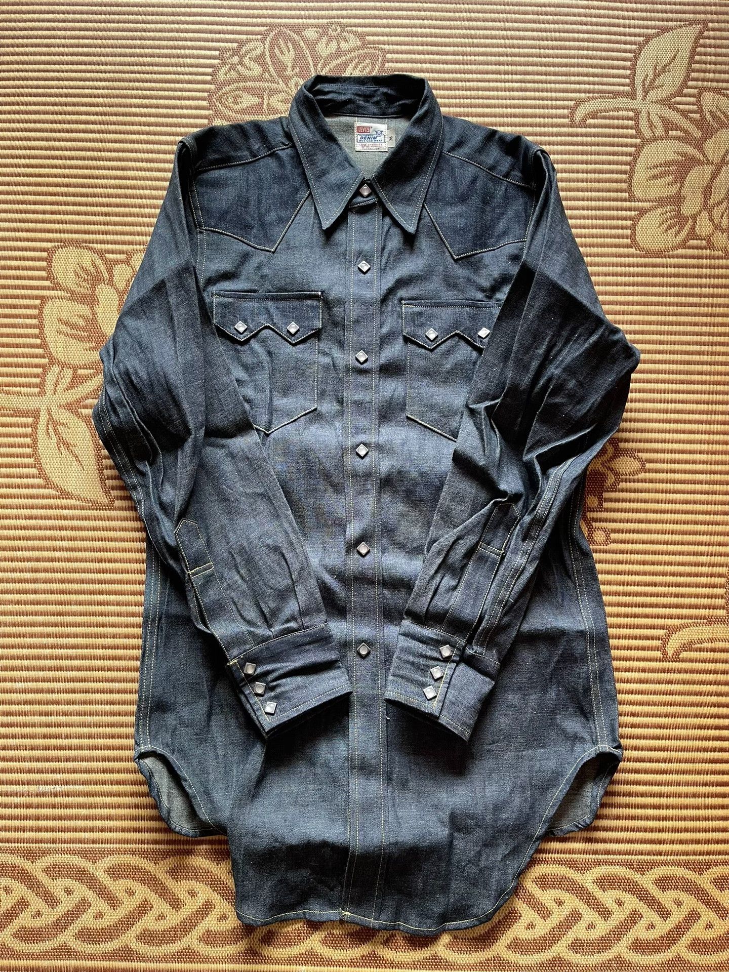 Levi's Vintage Clothing Levi's LVC Western Denim Shirt Size US S / EU 44-46 / 1 - 3 Thumbnail