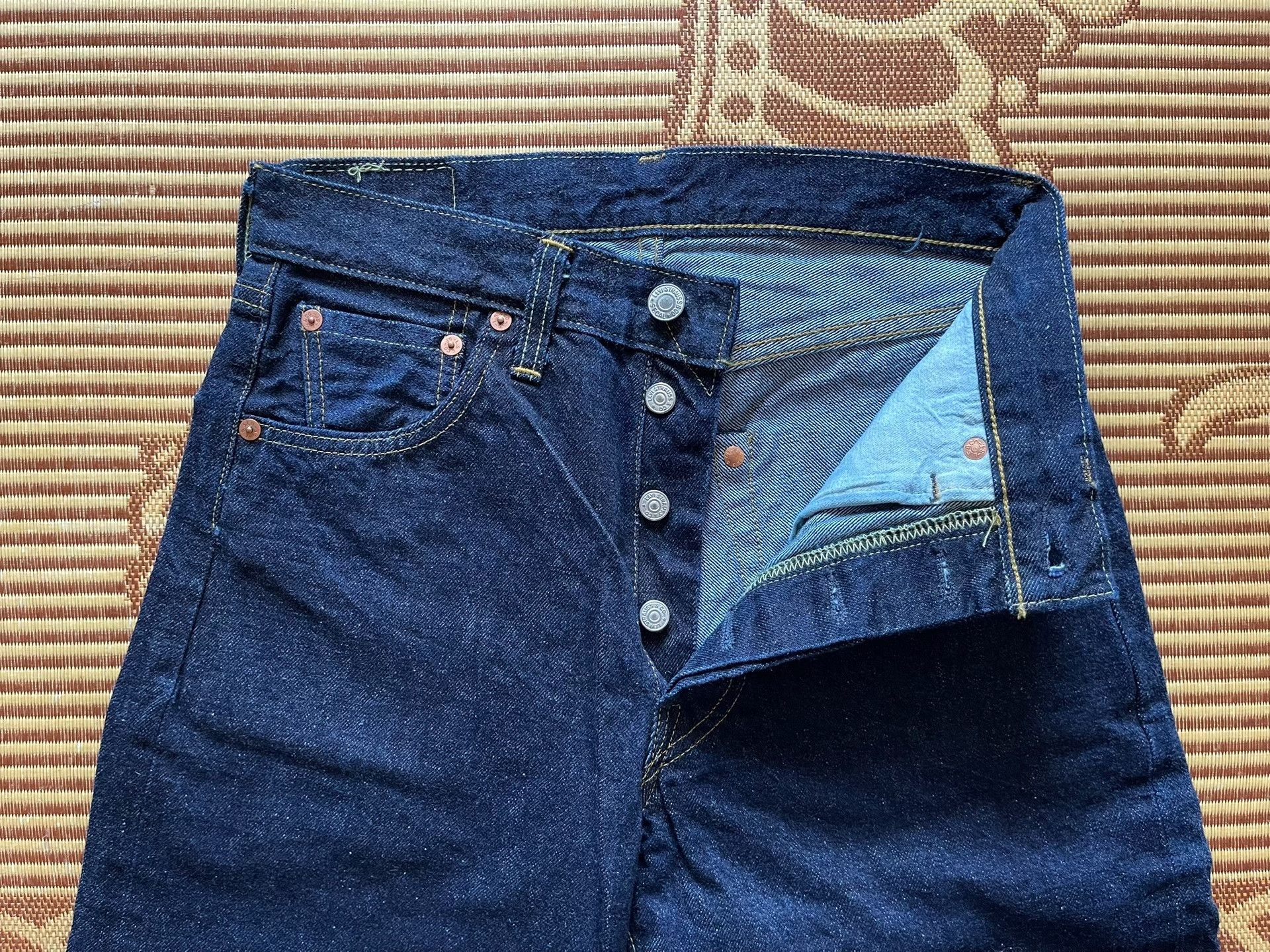 Levi's Vintage Clothing Levi's 501xx 55501 0004 Jeans Size US 29 - 6 Thumbnail