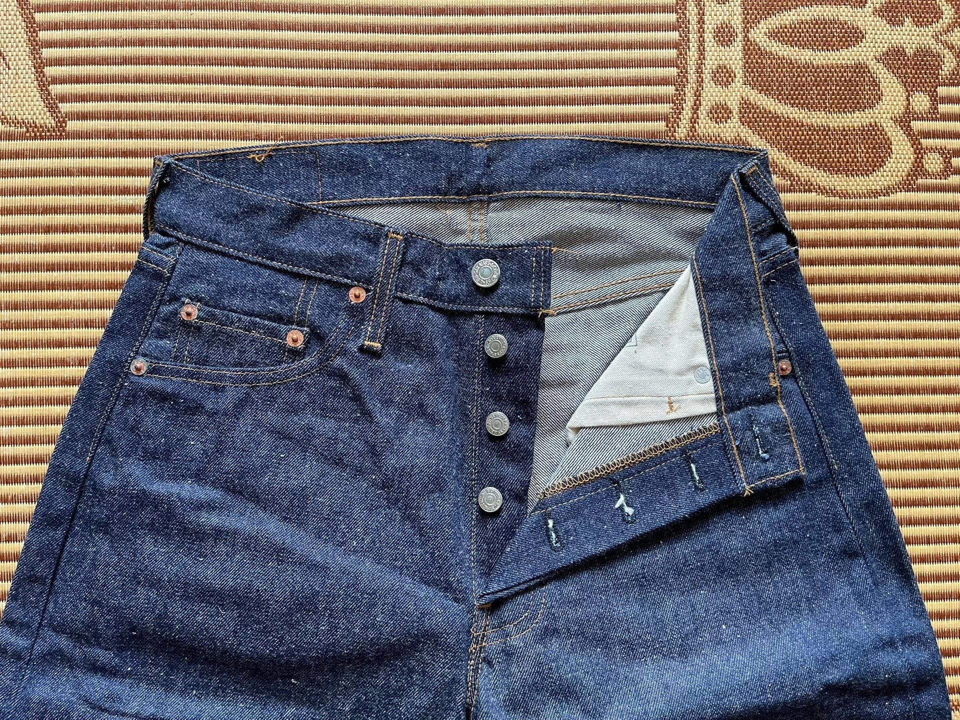 Levi's Vintage Clothing Levi's LVC 555 501xx 1966 Jeans Size US 29 - 5 Thumbnail