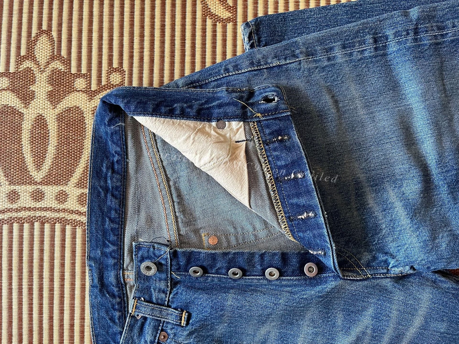 Levi's Vintage Clothing Levi's LVC 555 1944 S501XX Jeans Size US 31 - 6 Thumbnail