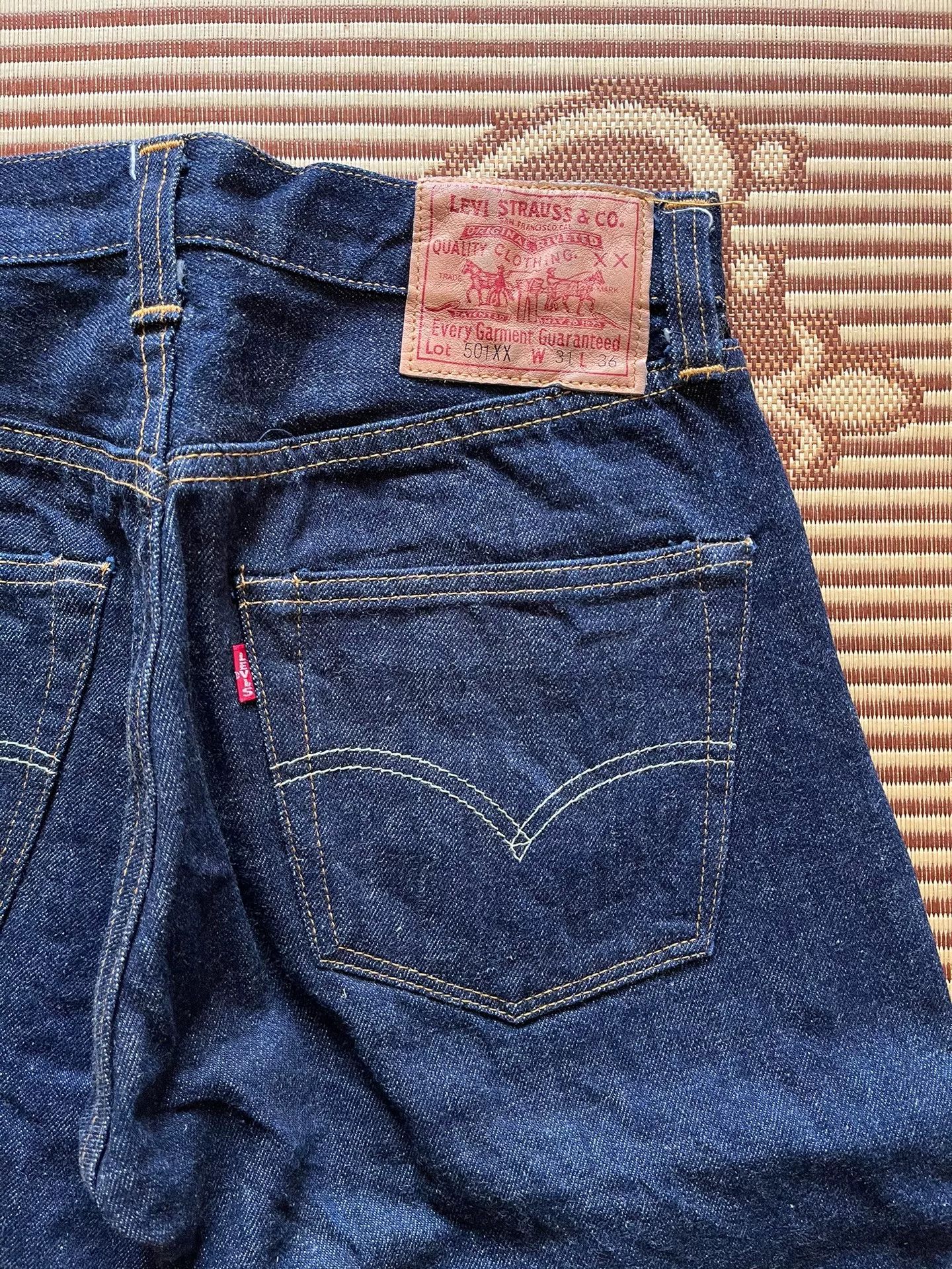 LVC Levi's 501xx 1947 Model Raw Jeans Size US 28 / EU 44 - 4 Thumbnail