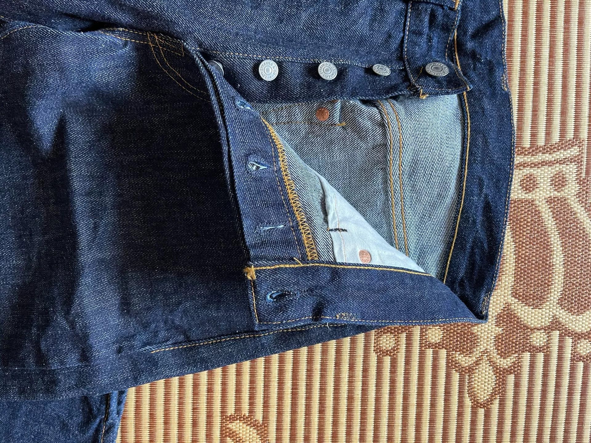 LVC Levi's 501xx 1947 Model Raw Jeans Size US 28 / EU 44 - 6 Thumbnail