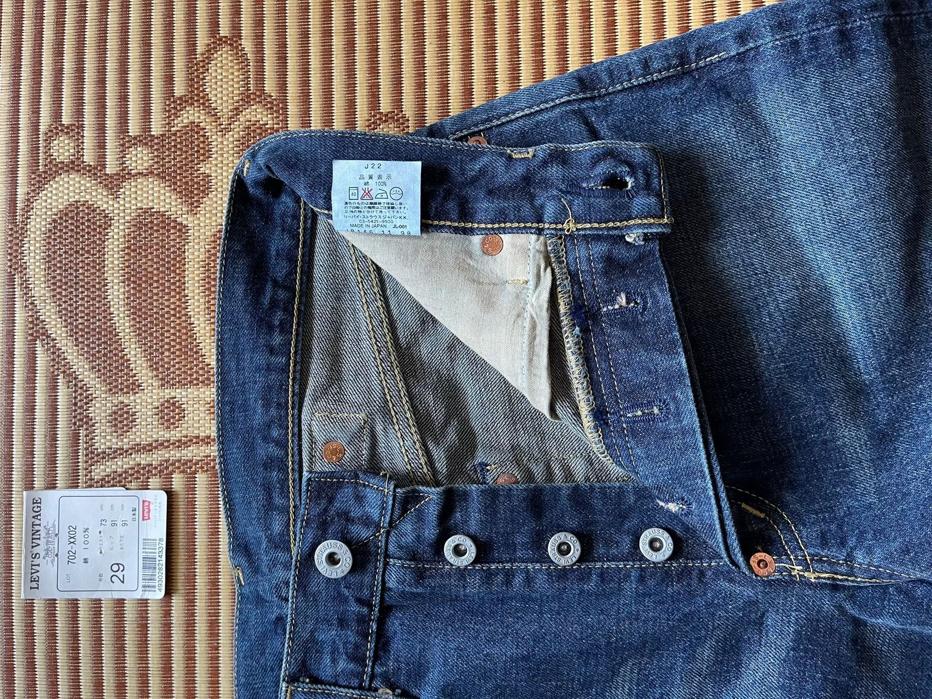 Levi's Vintage Clothing Levis LVC J22 702 Washed Jeans Size US 31 - 7 Thumbnail
