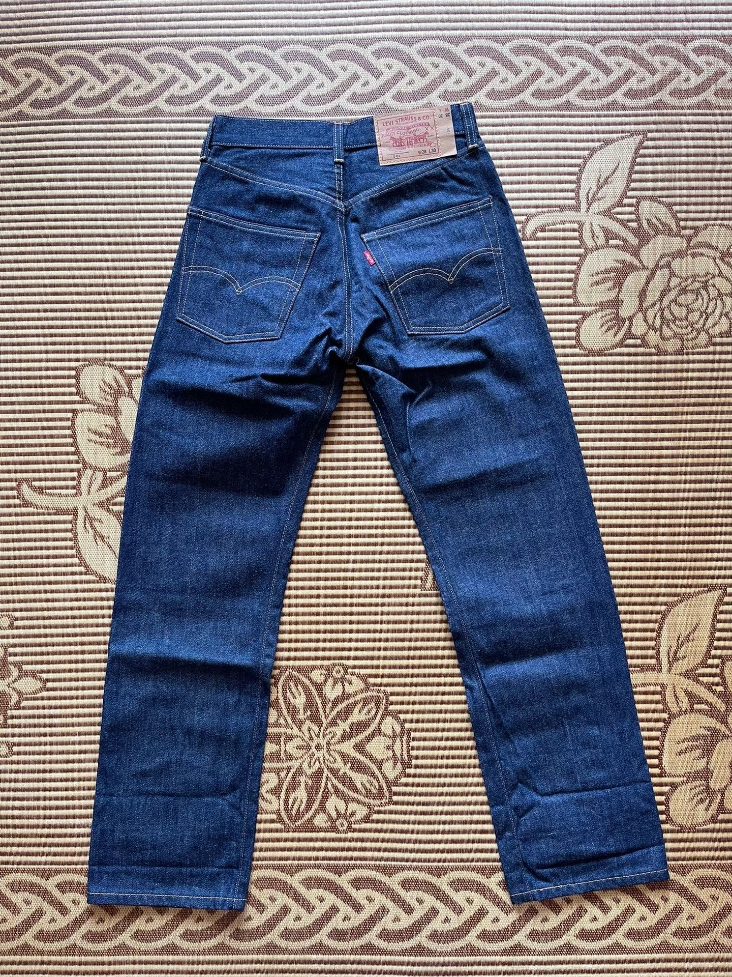 Levi's Vintage Clothing Levi's LVC 501 1976 Jeans W28L30 Size US 28 / EU 44 - 3 Thumbnail