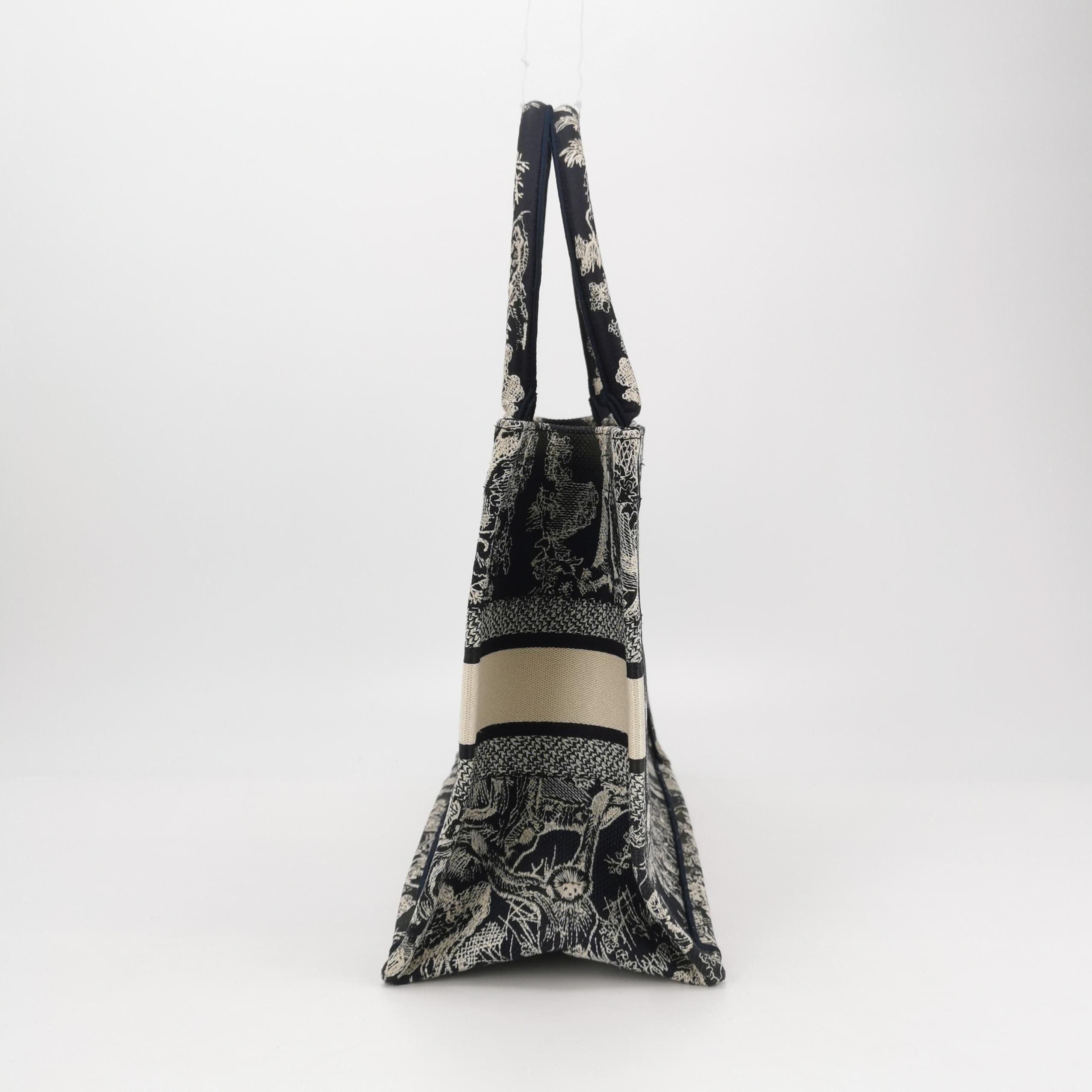 Dior Dior Women os Tote Bags Size ONE SIZE - 4 Thumbnail