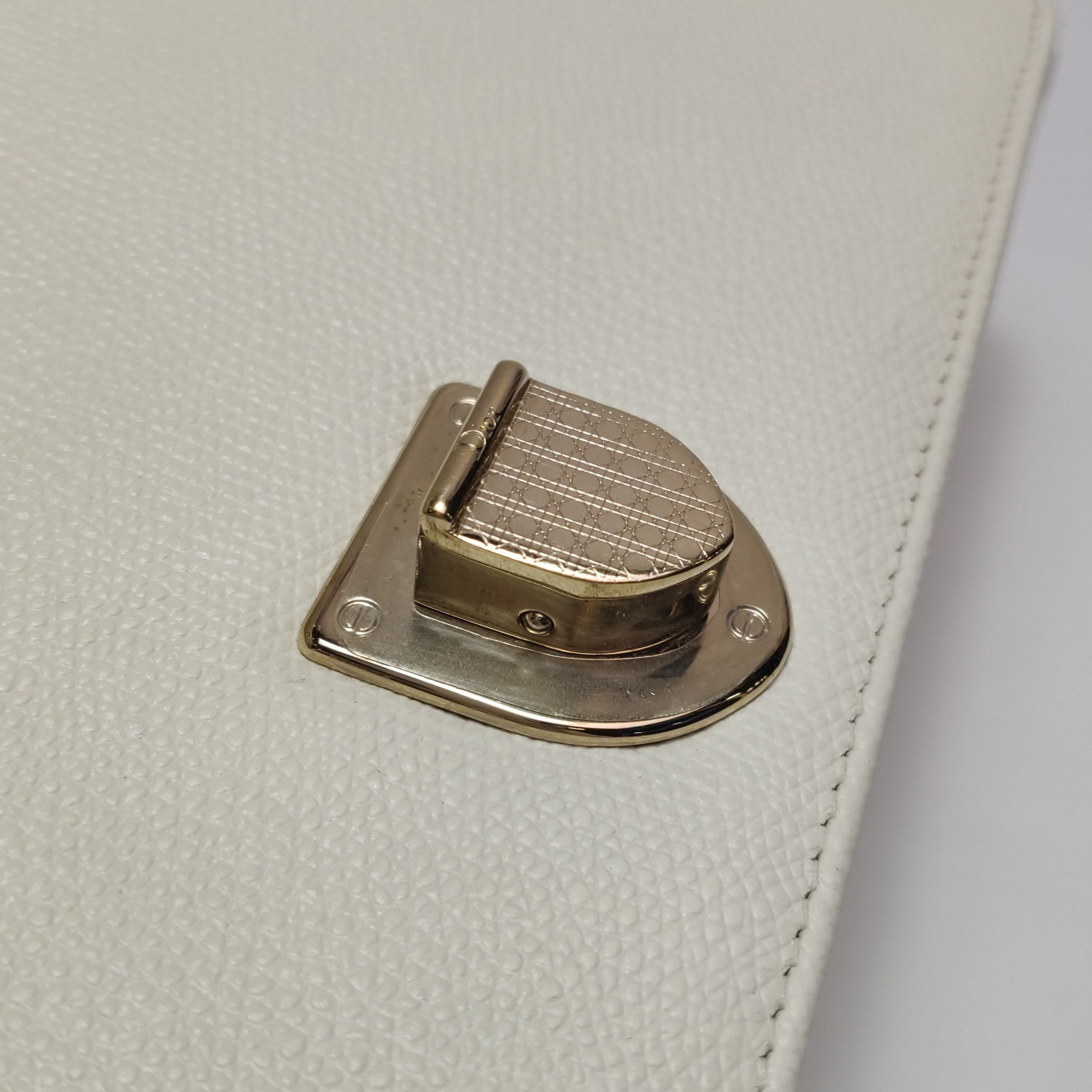Dior Dior Women os Crossbody Bags Size ONE SIZE - 11 Thumbnail
